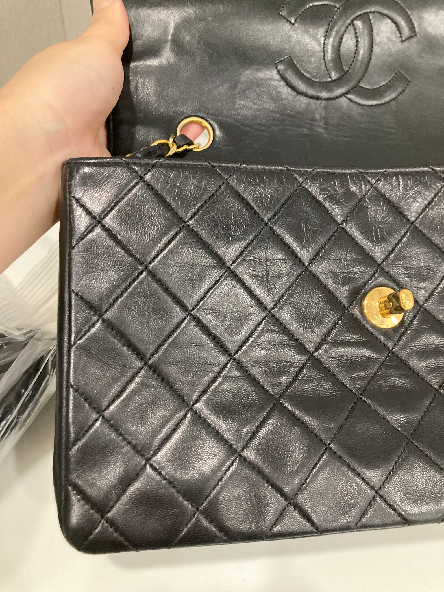 Chanel timeless classic flap con reborde (border stitch) y cartera a juego