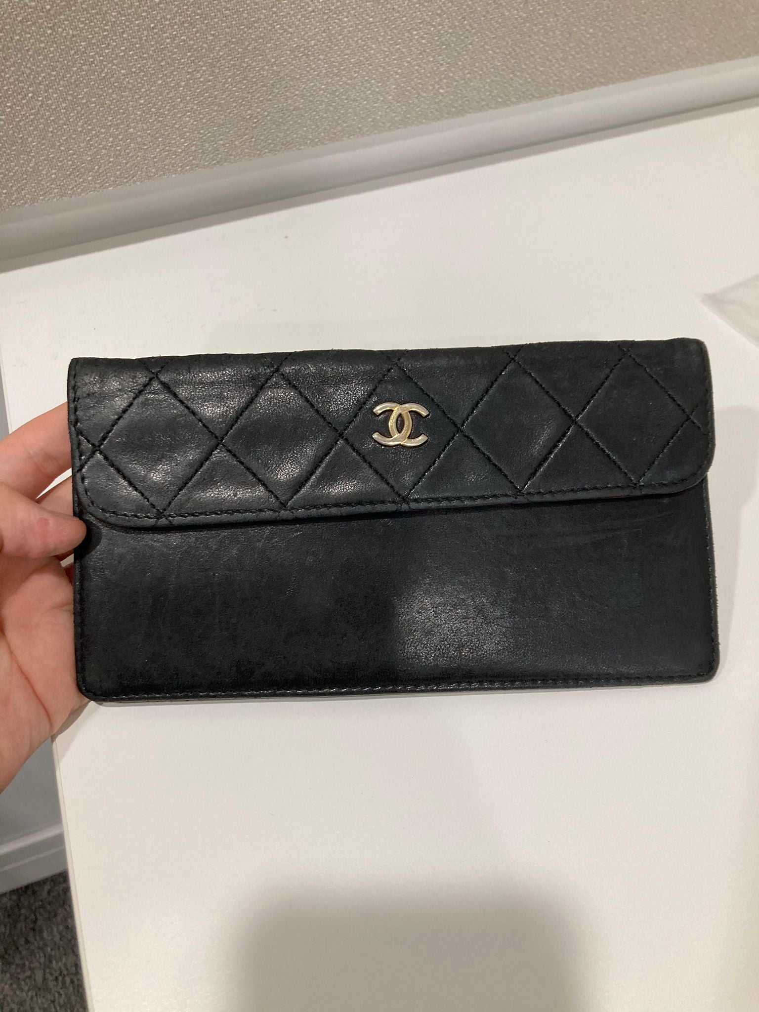 Chanel timeless classic flap con reborde (border stitch) y cartera a juego