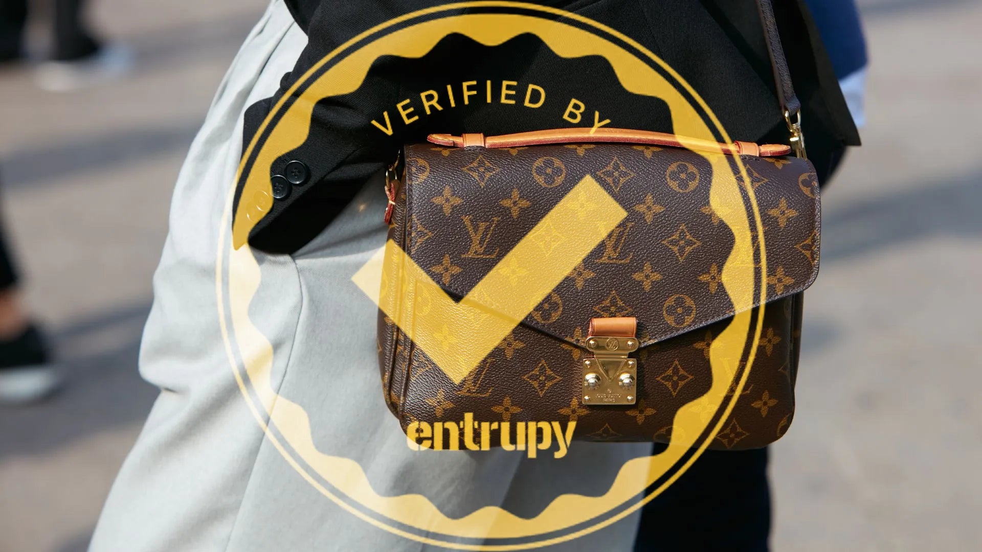 Servicio de Certificación Entrupy de bolsos de lujo