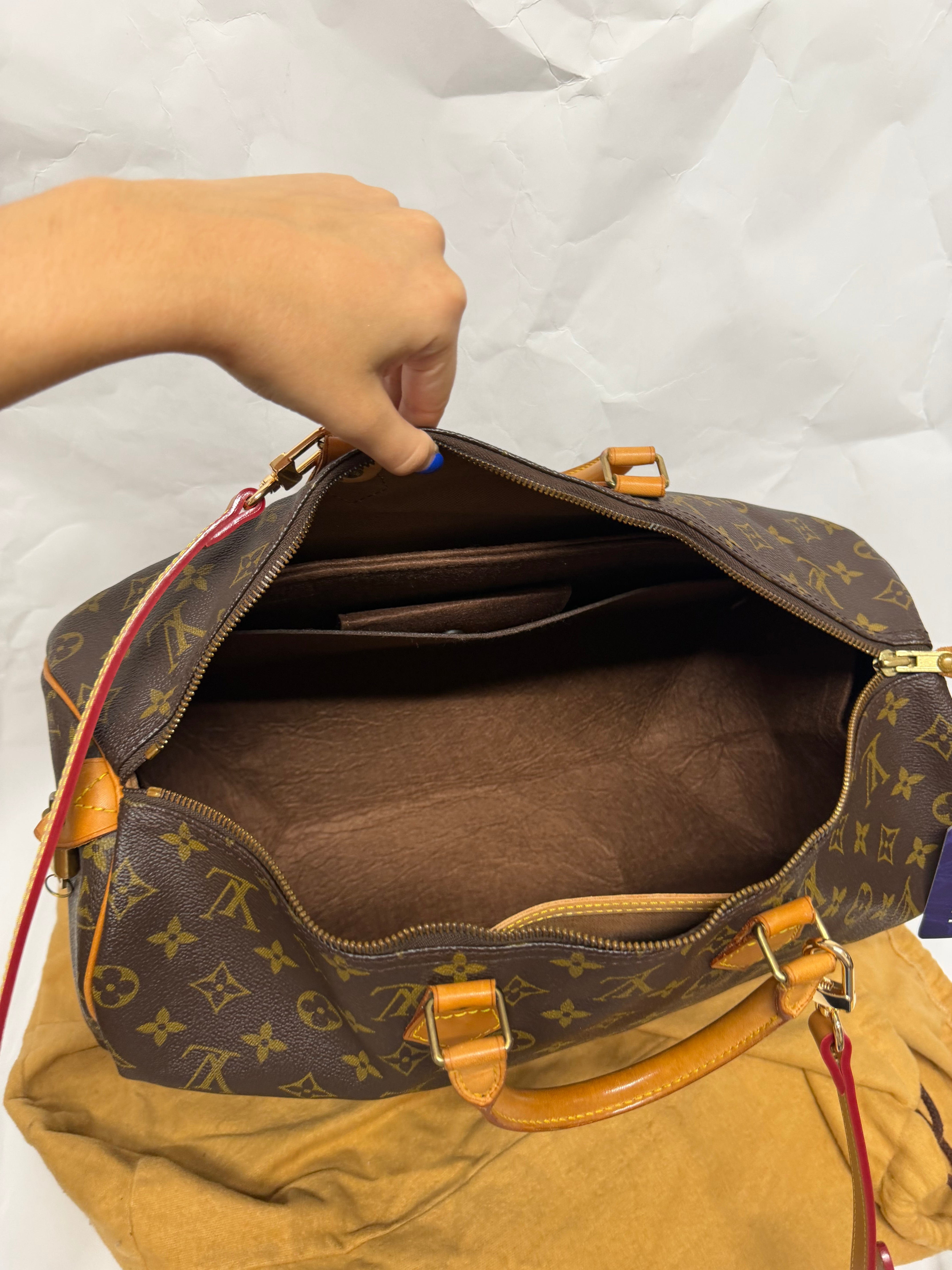 Louis Vuitton Speedy 40 | Monogram