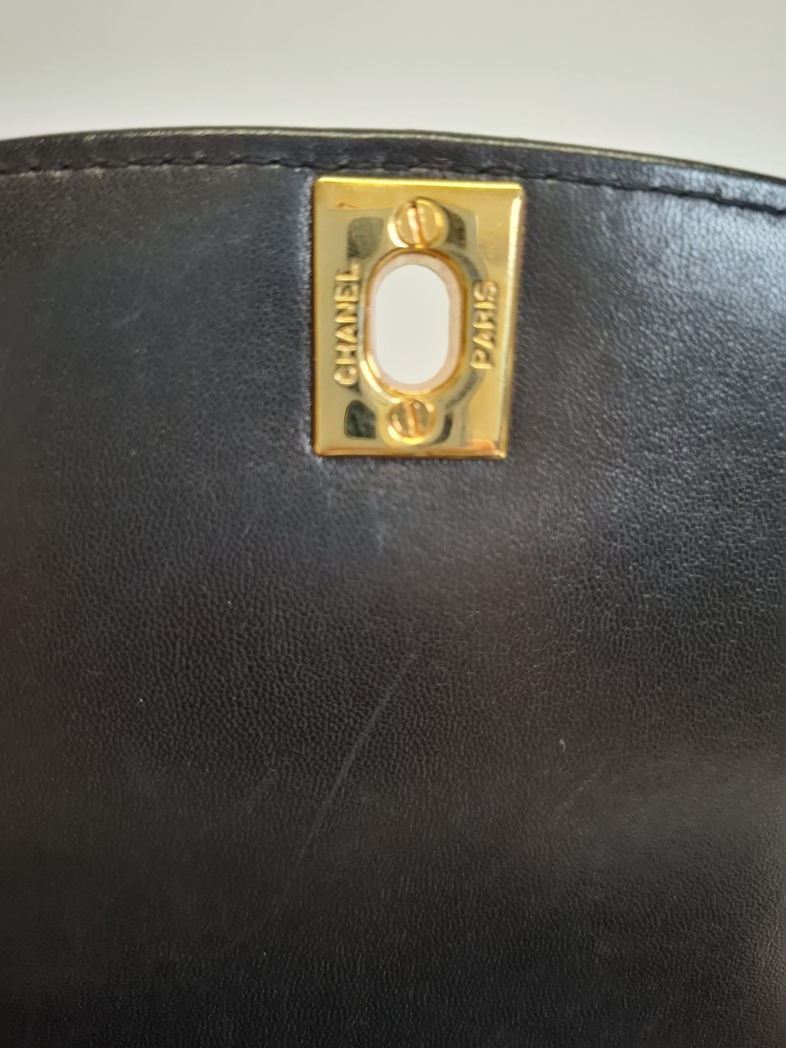 Chanel Diana Single Flap 25 Piel Cordero Negra - serie 1
