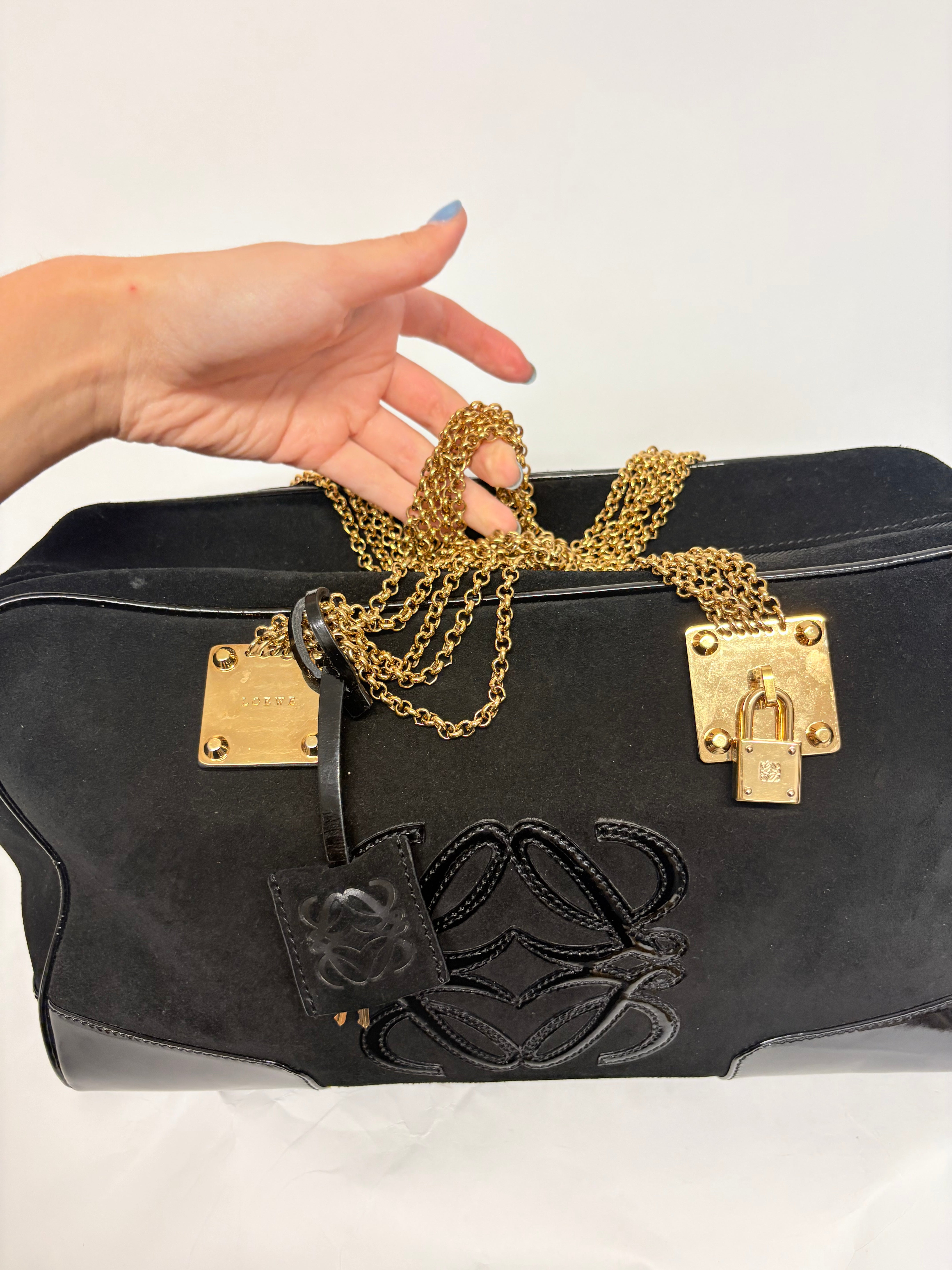 Loewe Amazona 36 Joya Ante y Charol Negro – Edición Especial Vintage