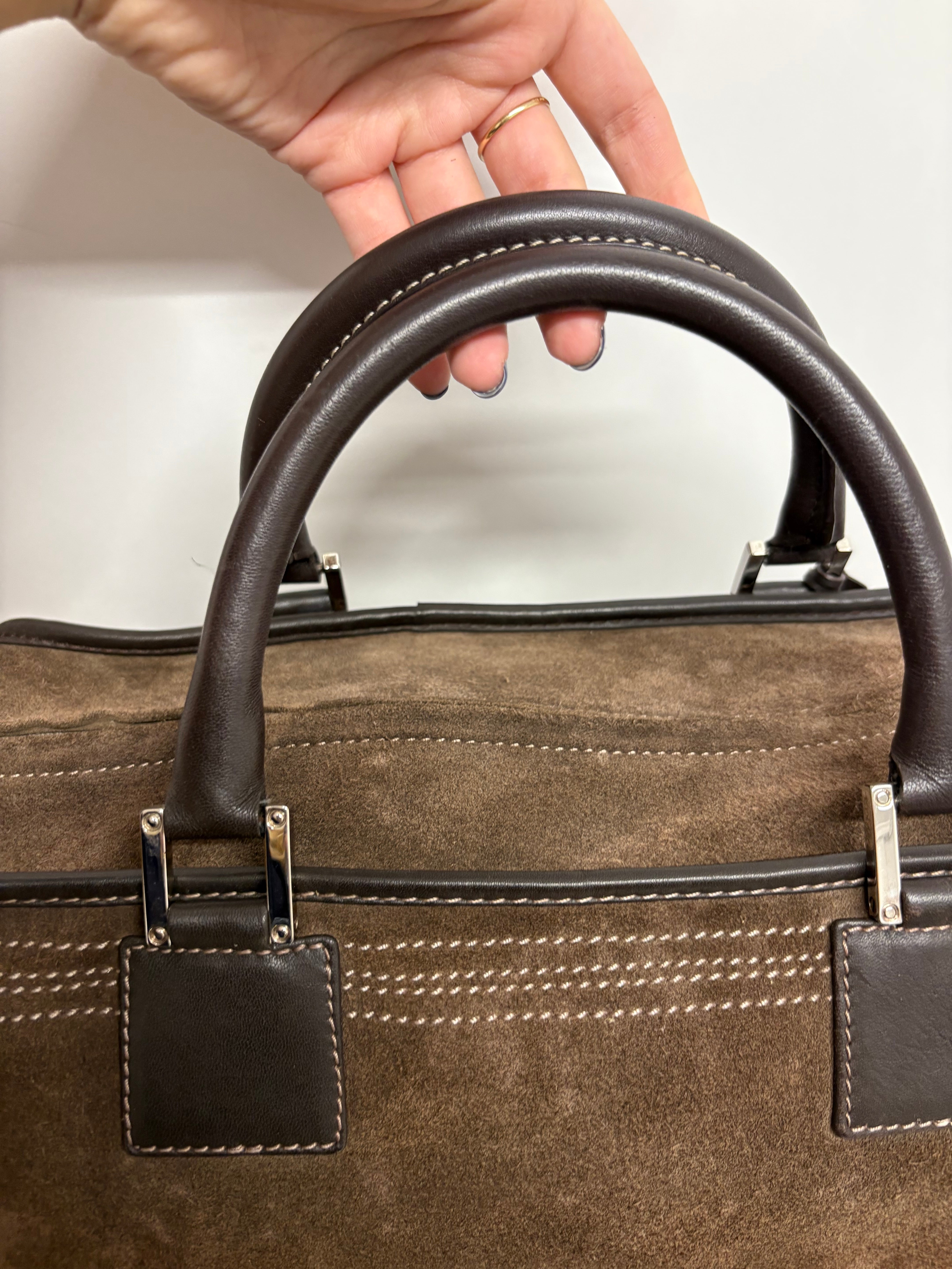 Loewe Amazona 35 marrón chocolate ante y piel