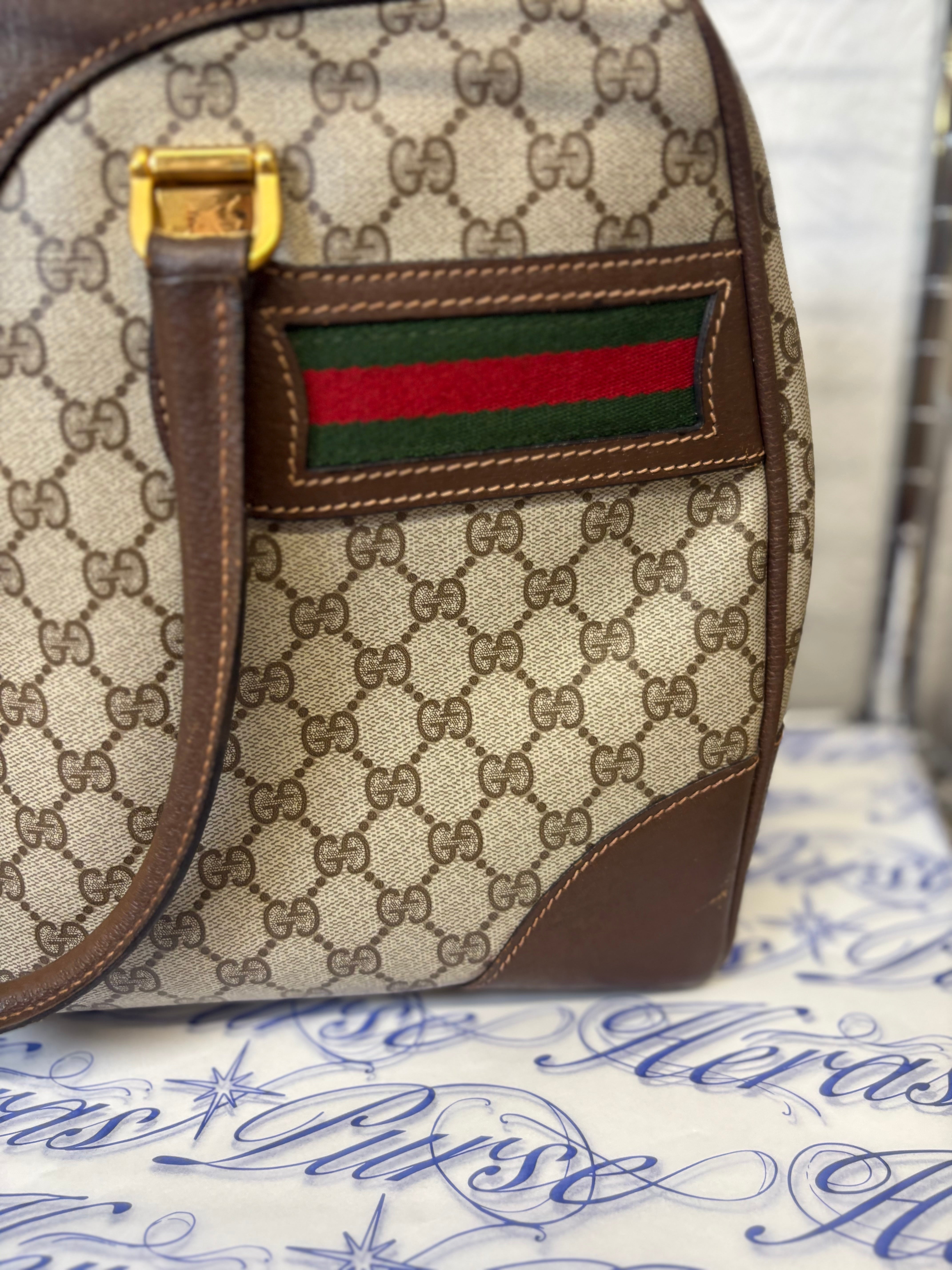 Gucci vintage gg supreme web boston XXL bag