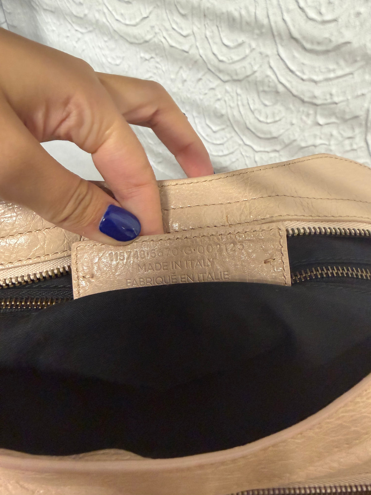 Balenciaga Classic City Piel de Cordero Rosa Palo Nude con Bandolera