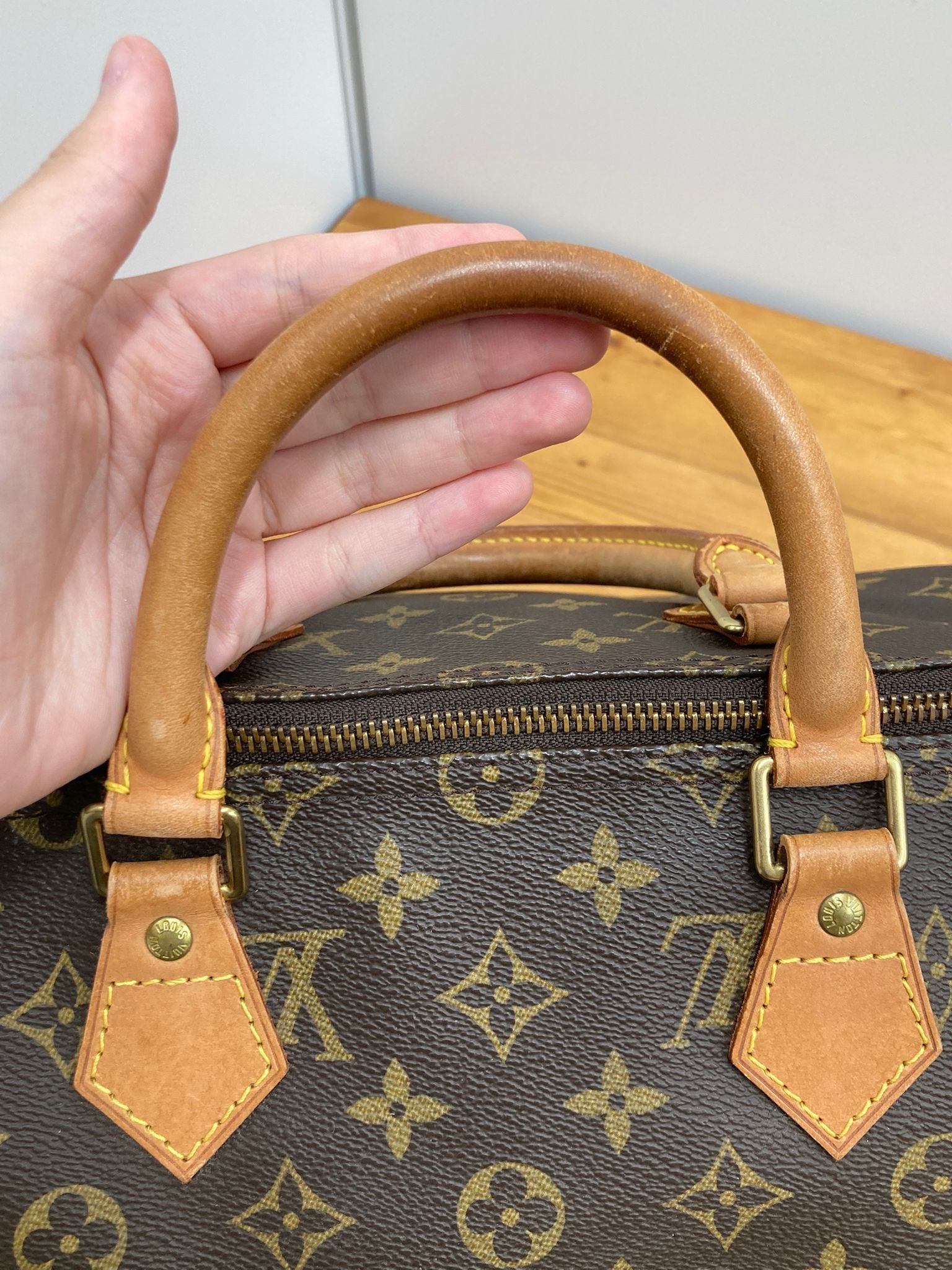 Louis Vuitton Speedy 35 monogram canvas