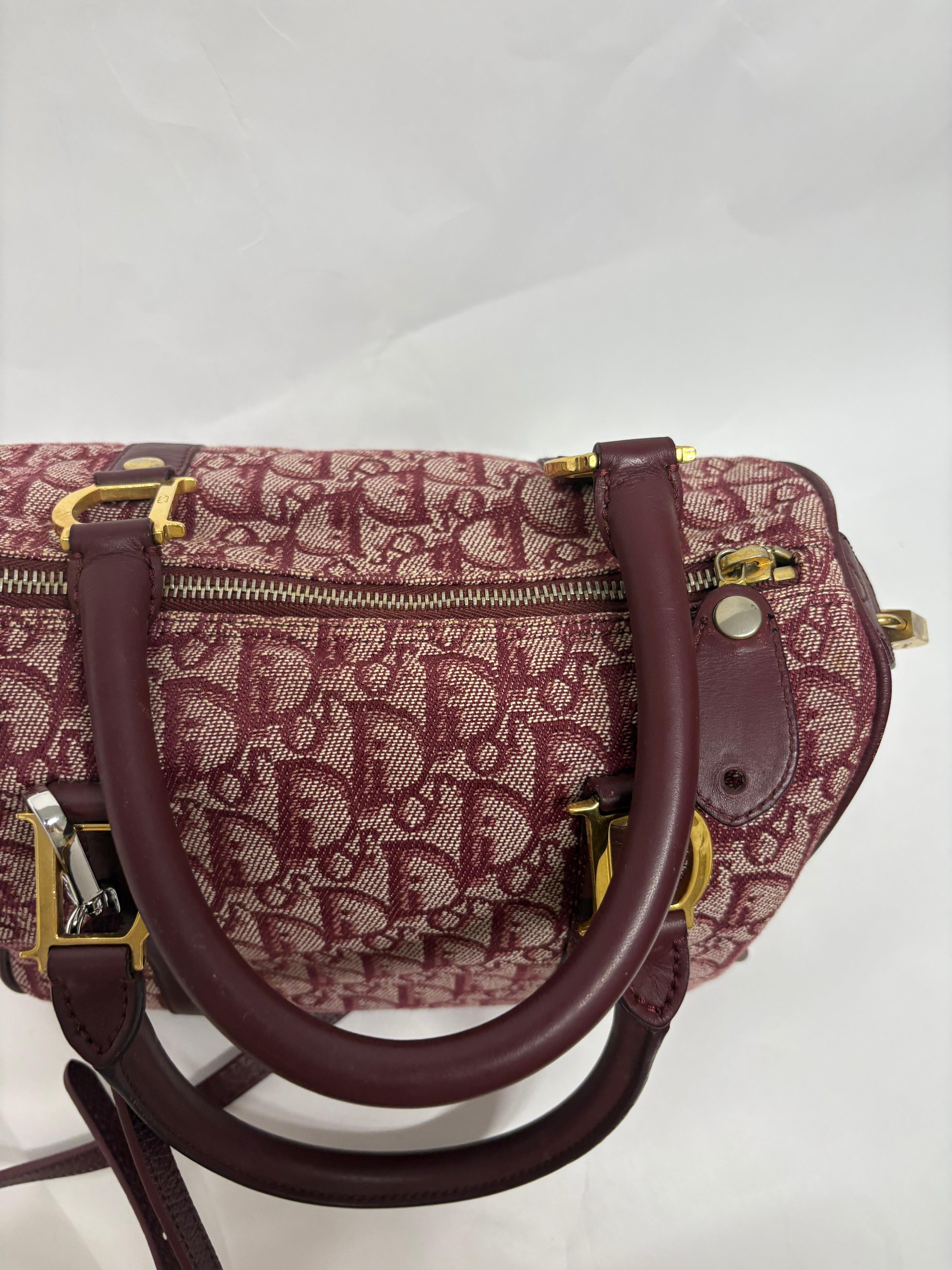 Christian Dior Boston Trotter Rojo Burdeos – Con Bandolera