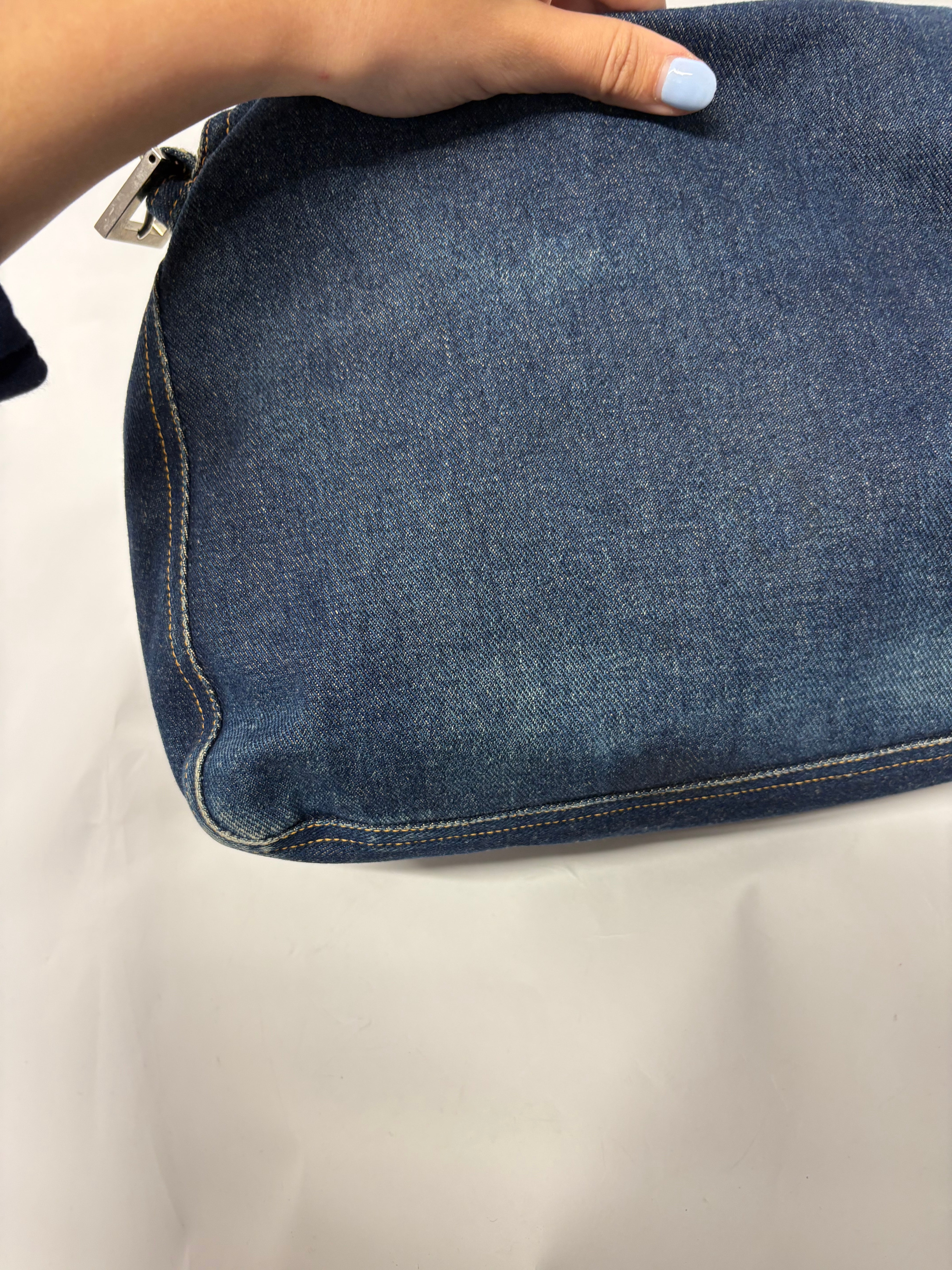 Fendi Mamma Baguette Denim - Icono Vintage
