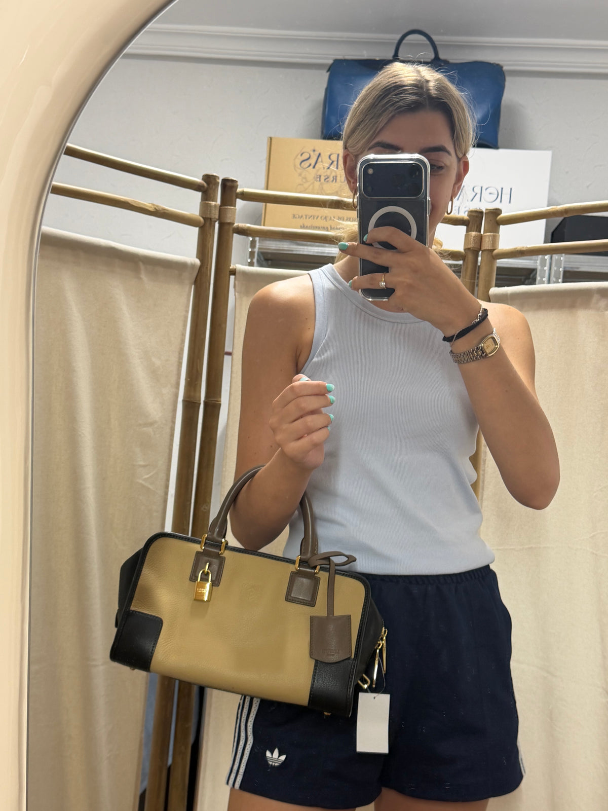 Loewe Amazona 28 Tricolor camel Herrajes Dorados