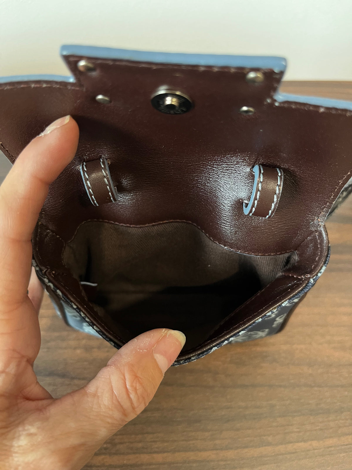 Loewe Belt Bag Jacquard Anagrama Azul Marino · tres en Uno