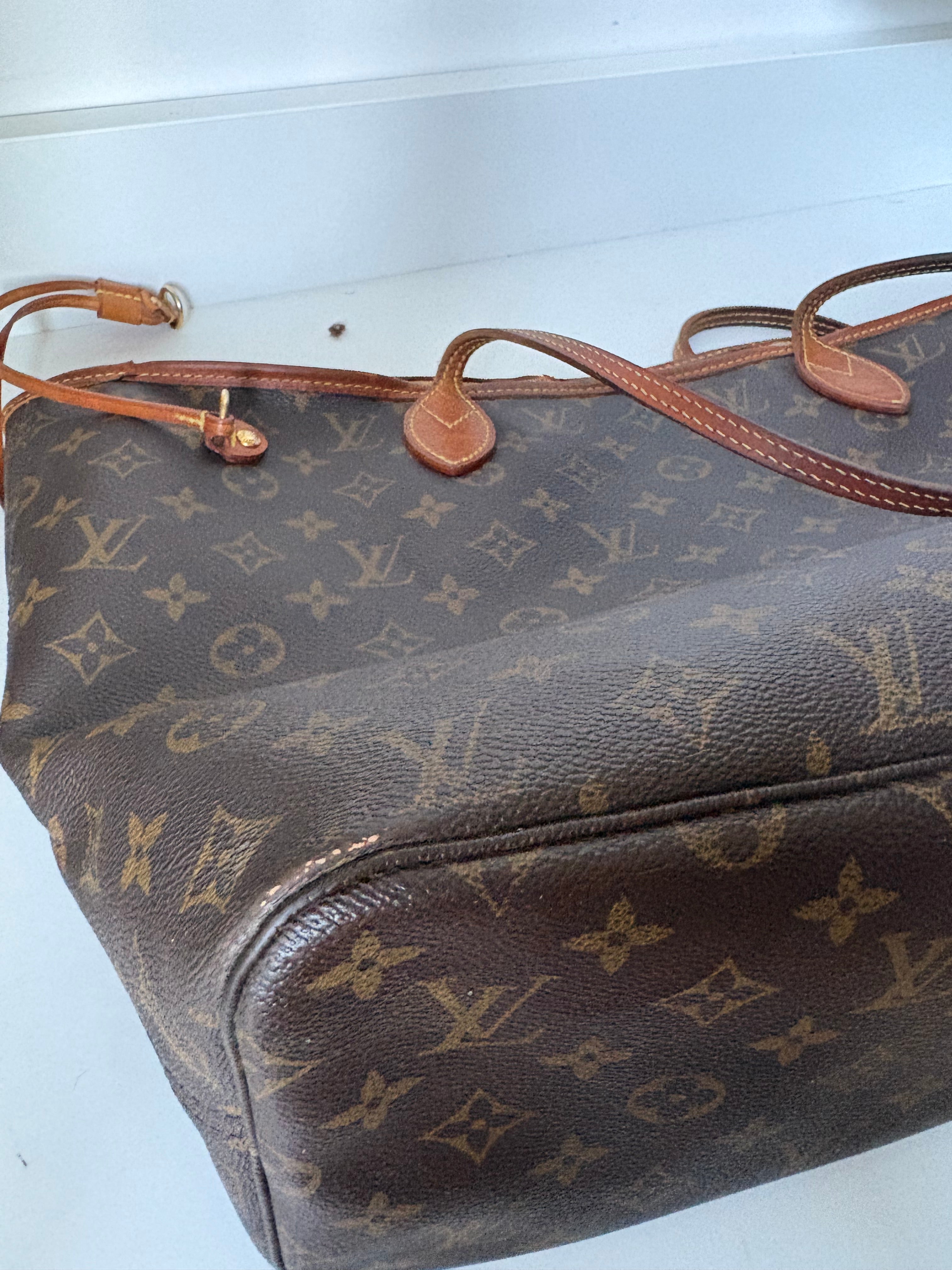 Louis Vuitton Neverfull MM Canvas Monogram