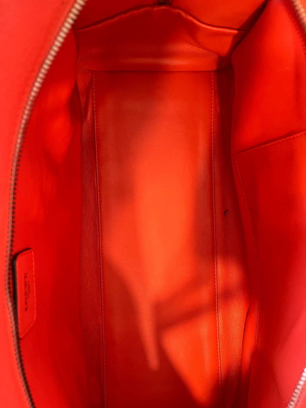 Loewe Amazona 36 Piel de Cabra Tricolor Coral, Rosa y Rojo