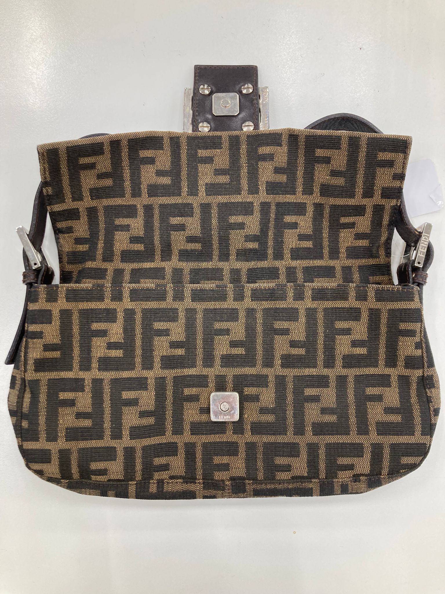 Fendi baguette clásica vintage marrón zucca