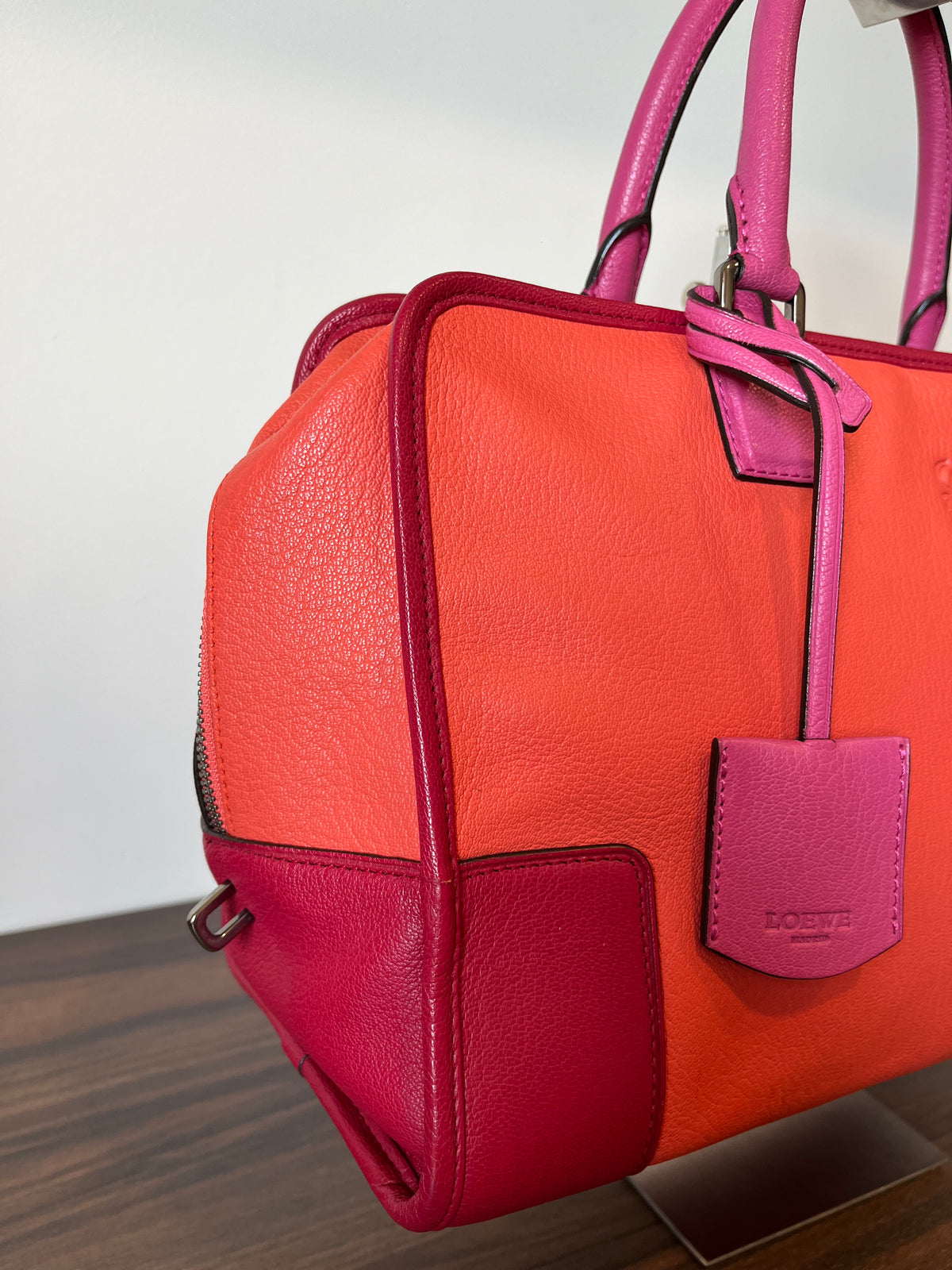 Loewe Amazona 36 Piel de Cabra Tricolor Coral, Rosa y Rojo