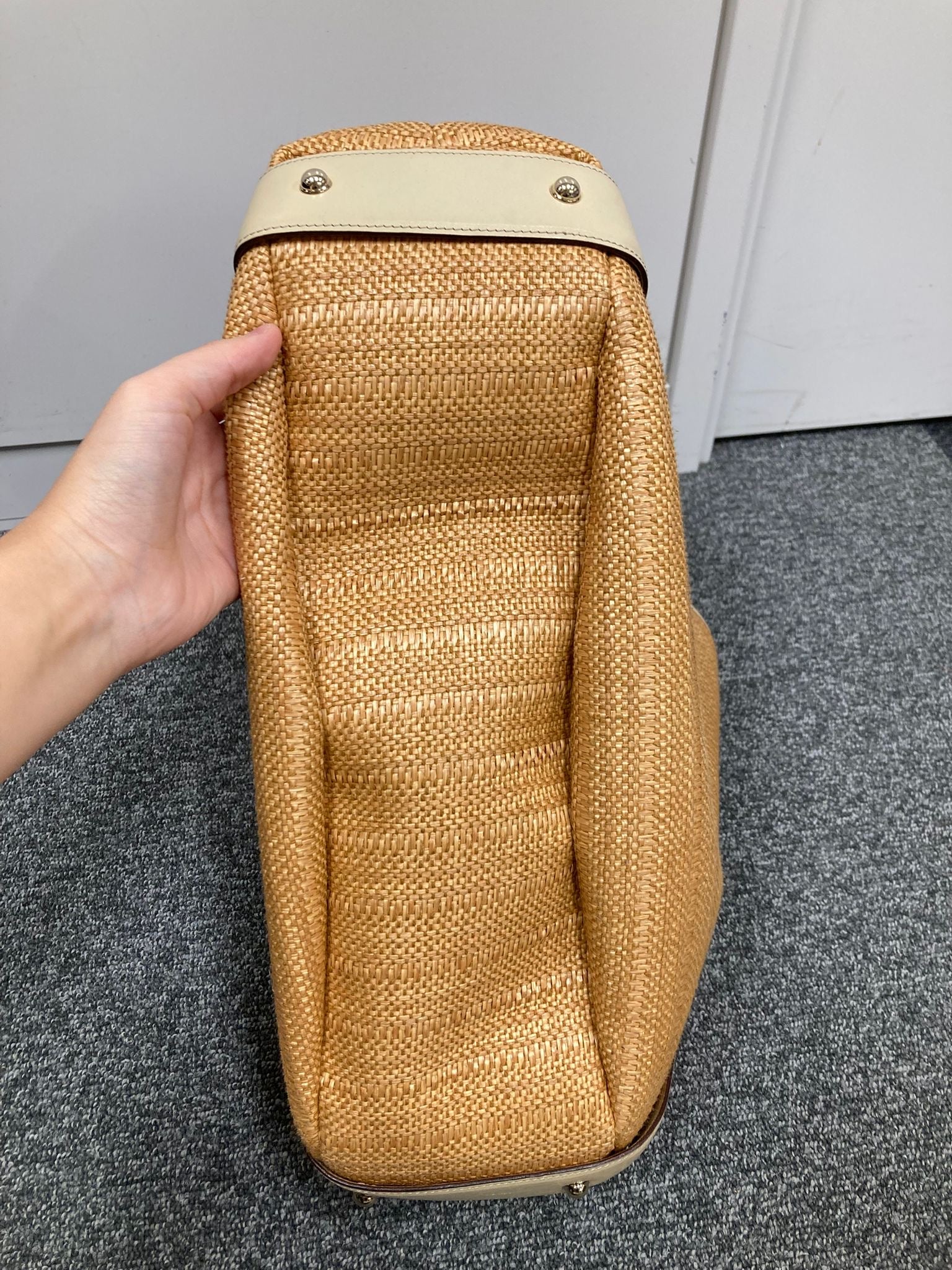 Gucci Horsebit Tote Bag en rafia y piel beige trenzada