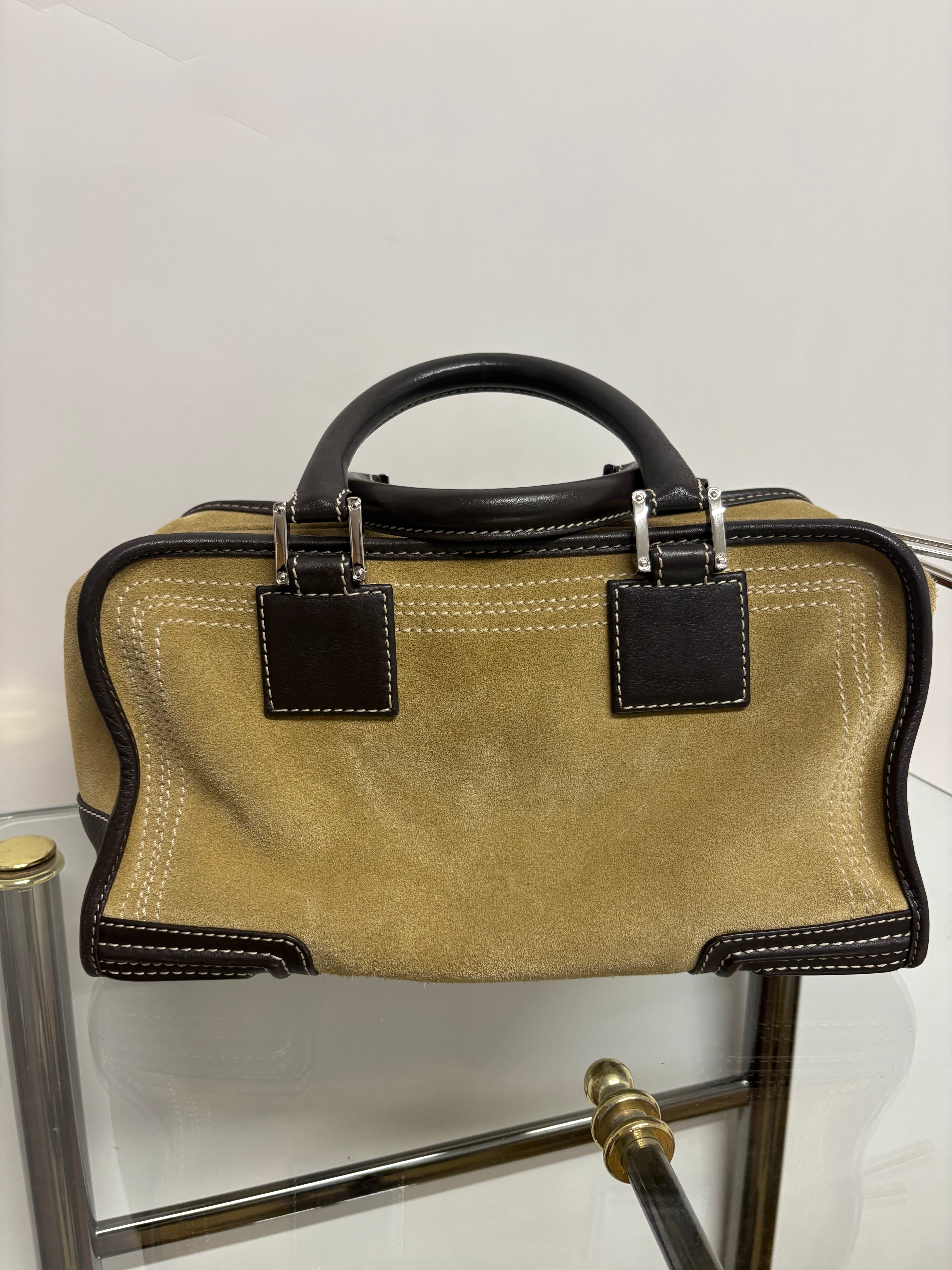 Loewe amazona 30 vintage ante beige y marrón