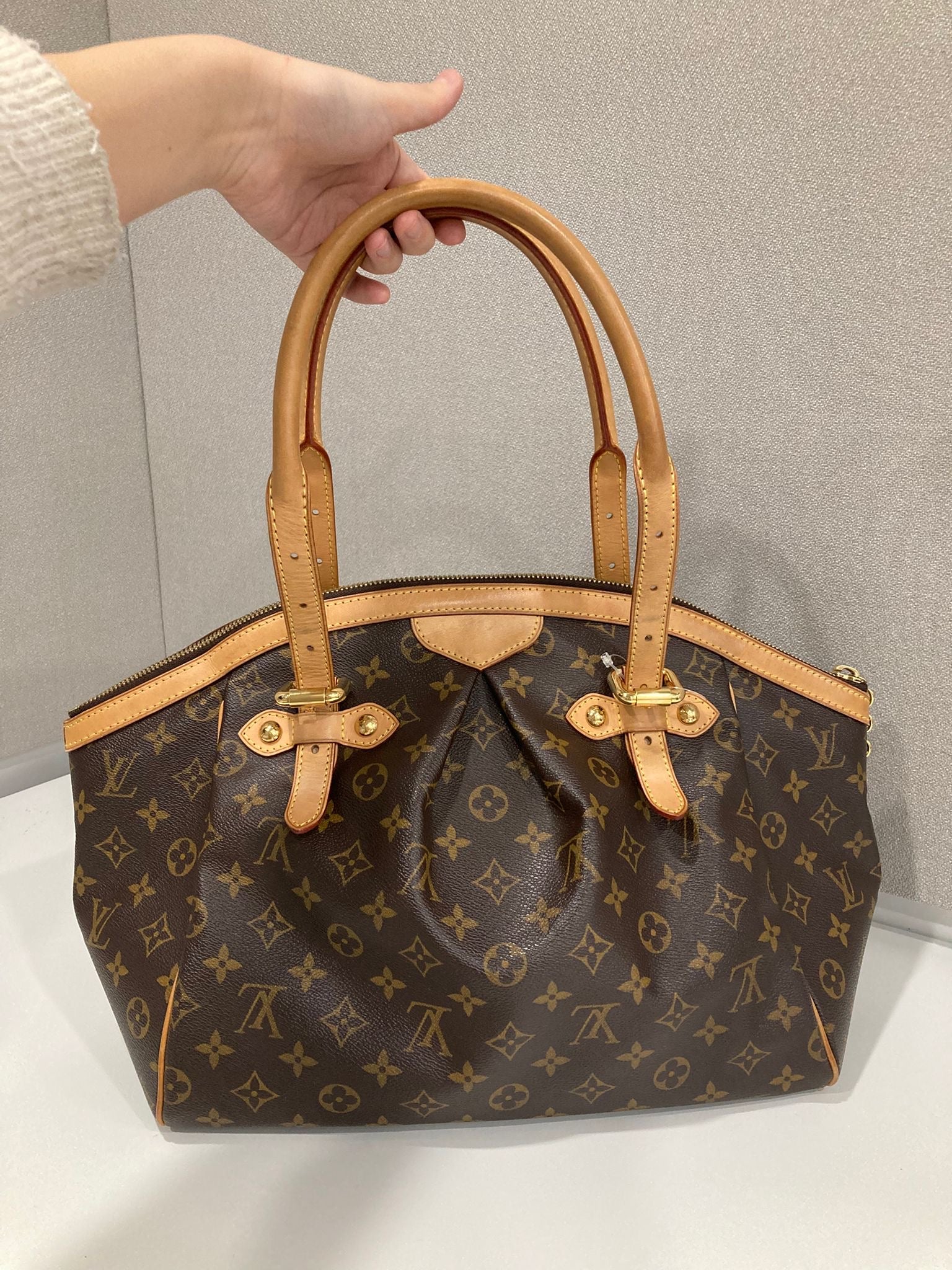 Louis Vuitton Tivoli GM Monogram