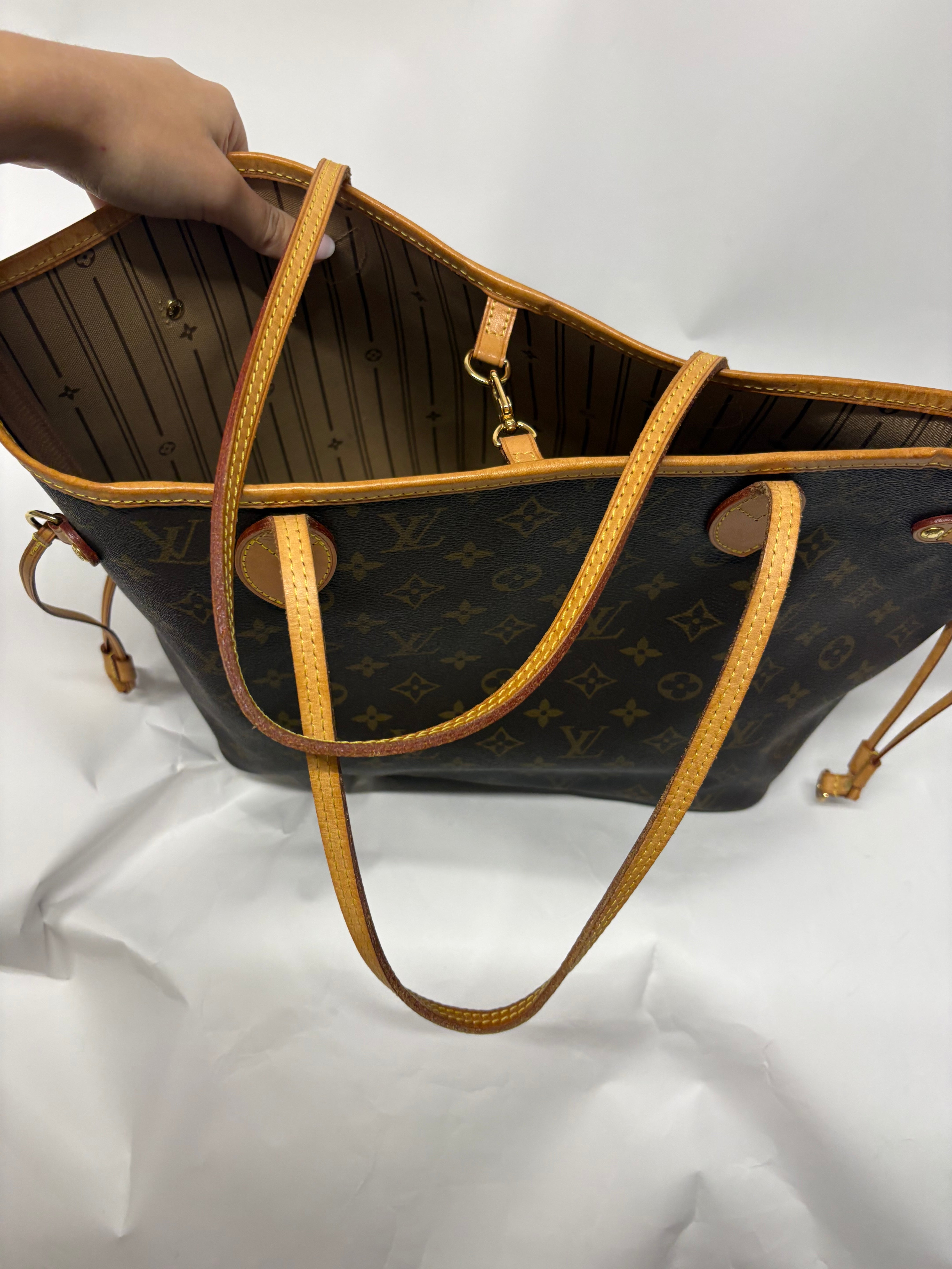 Louis Vuitton Neverfull MM Monogram y Beige