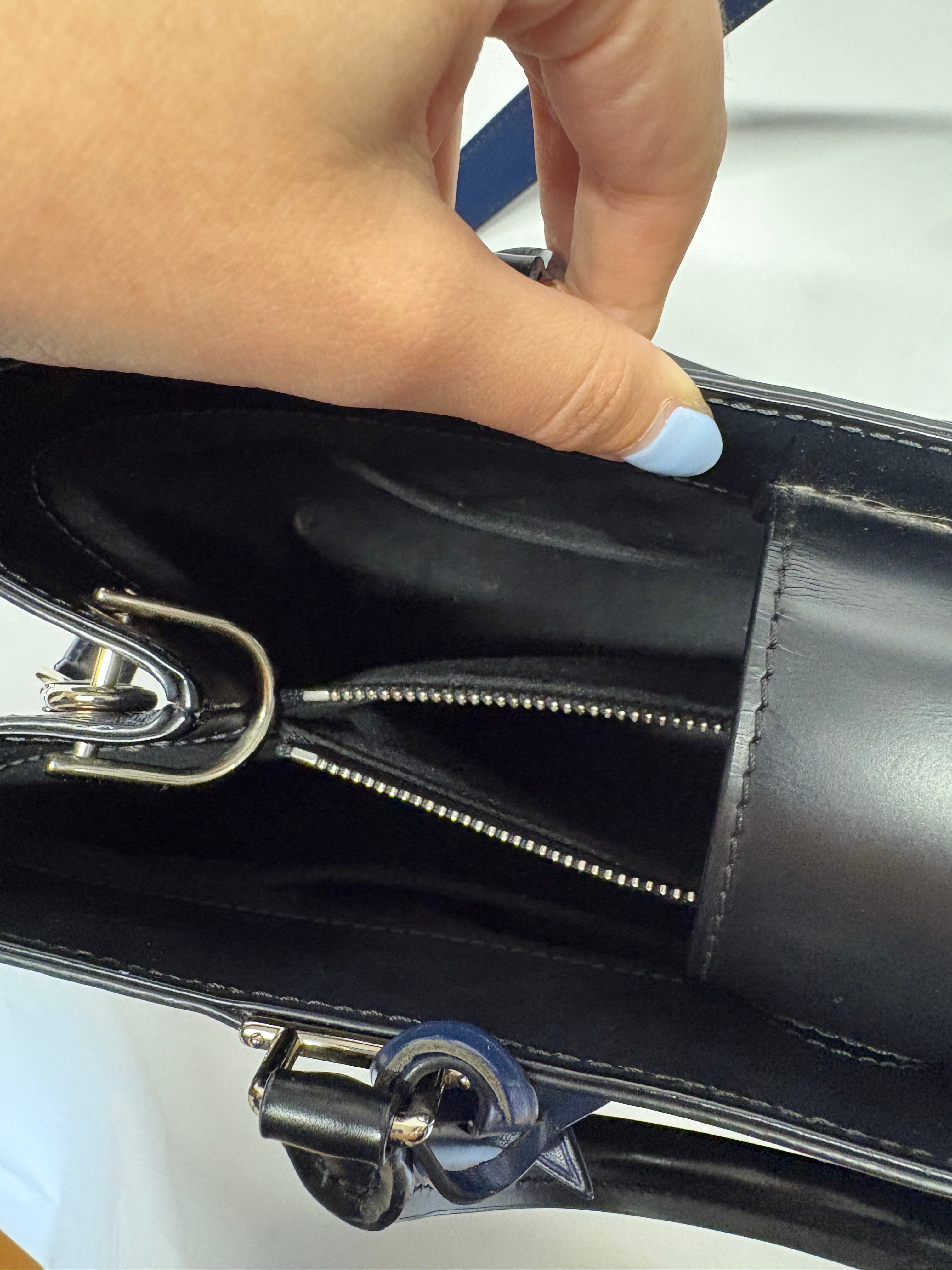 Louis Vuitton Pont-Neuf GM Epi Azul Marino  Bandolera