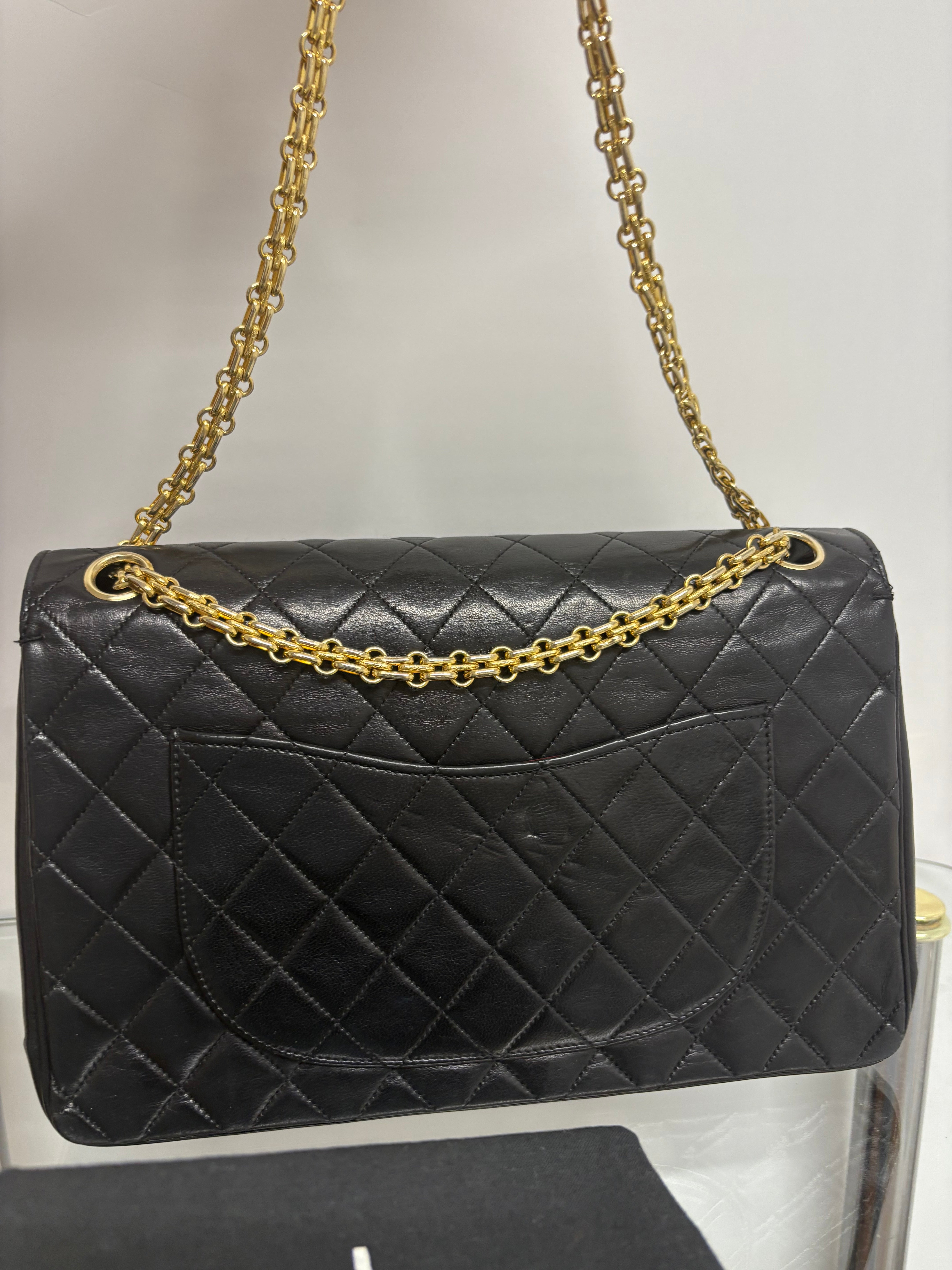 Chanel Timeless Double Flap piel de cordero negra – cadena dorada 2.55 - 24k