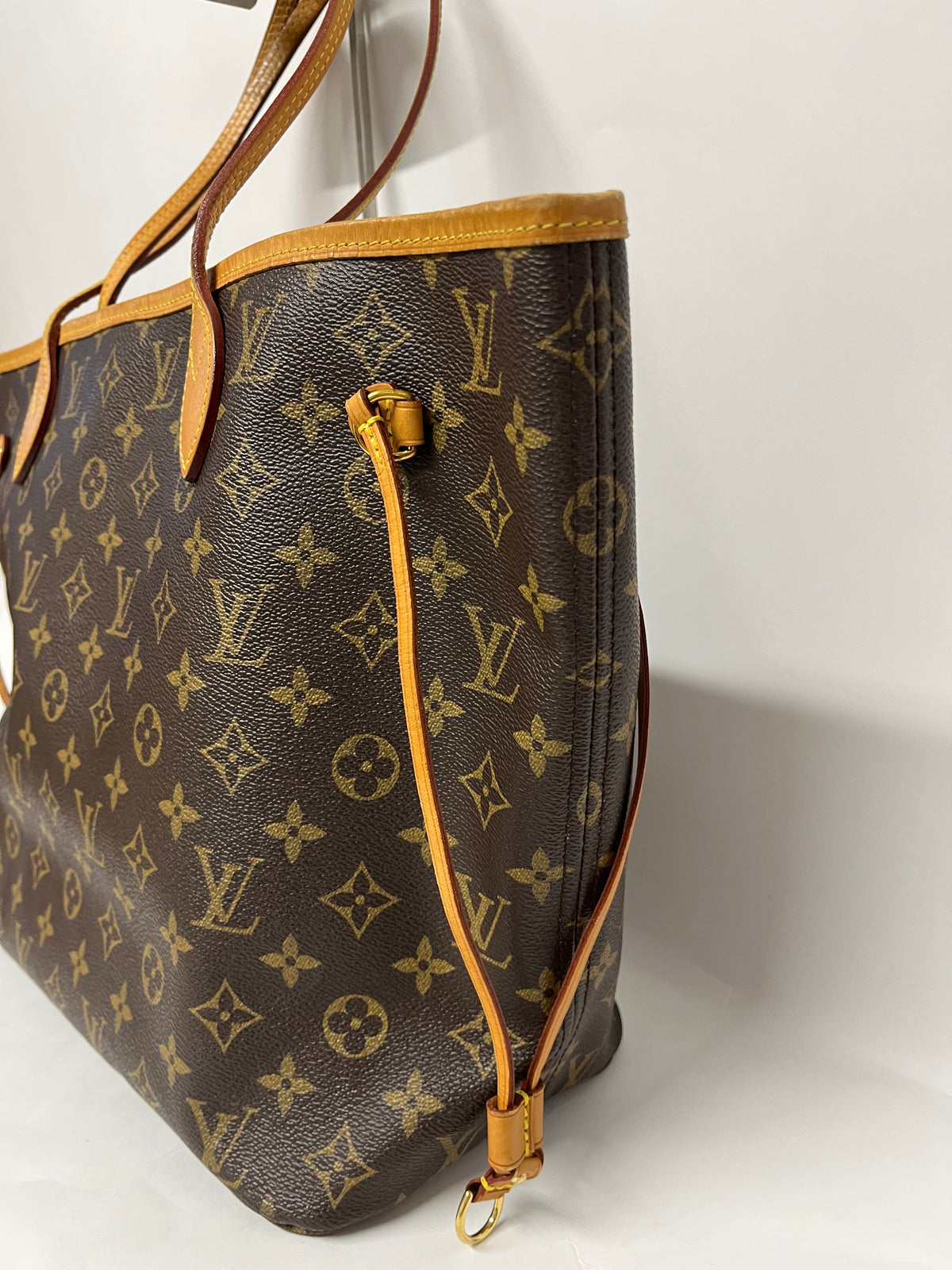 Louis Vuitton Neverfull MM Lona Monogram