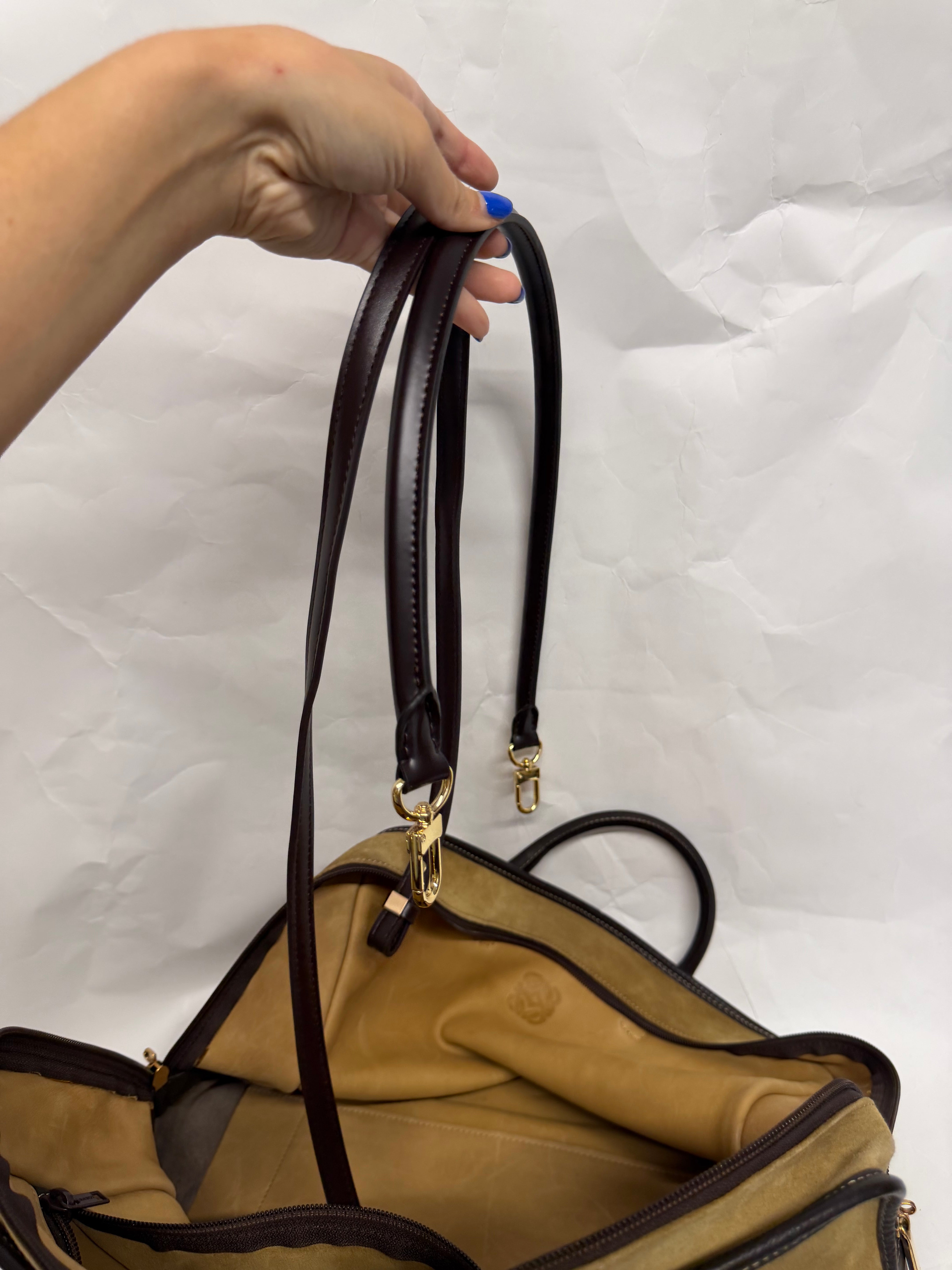 Loewe Amazona 36 | Ante Oro