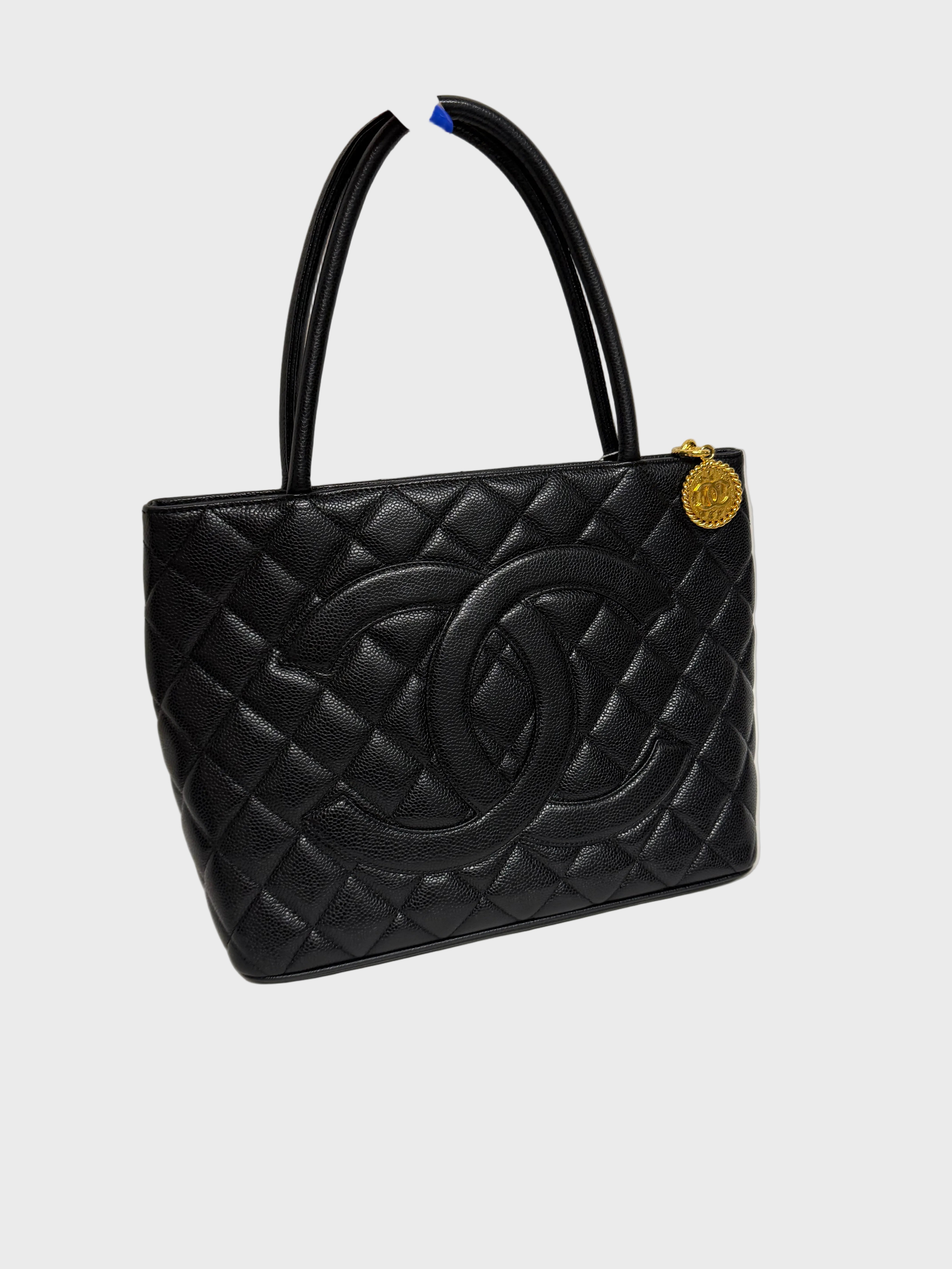 Chanel Medallion Tote | Caviar Black Gold