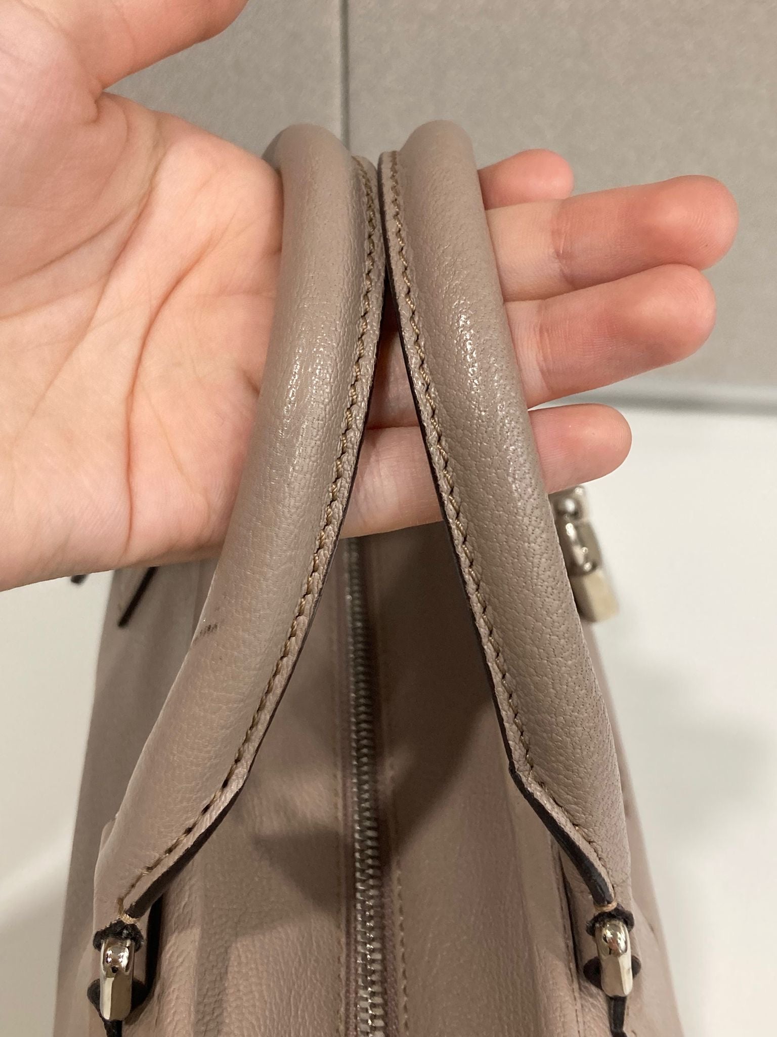 Loewe amazona 30 beige gris