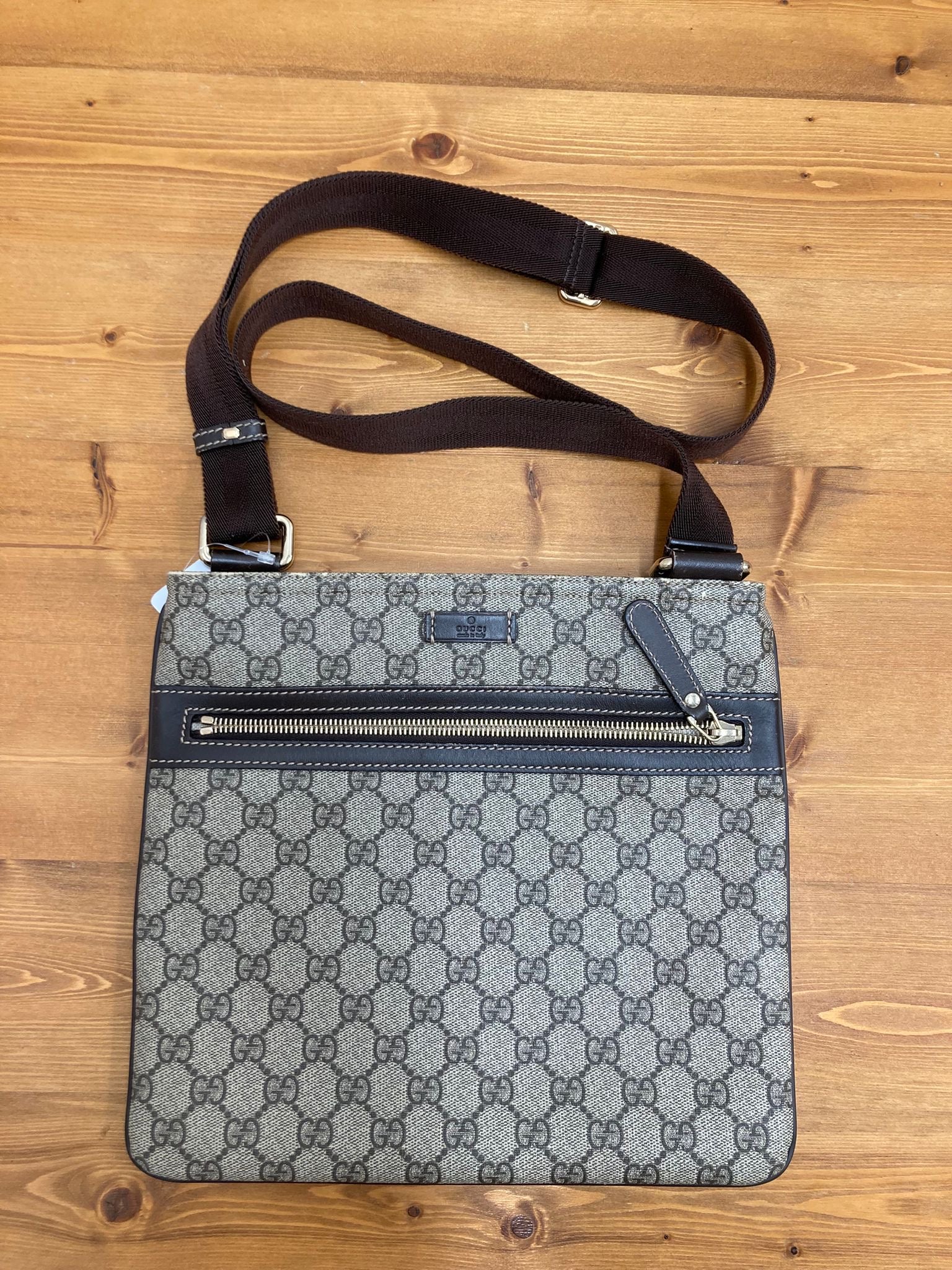 Gucci bandolera canvas marrón