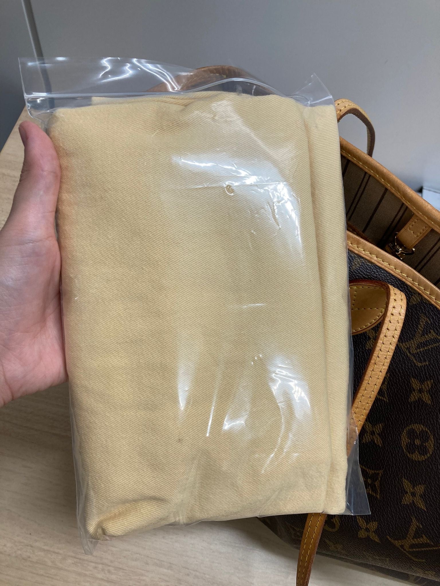 LOUIS VUITTON Neverfull MM Monogram