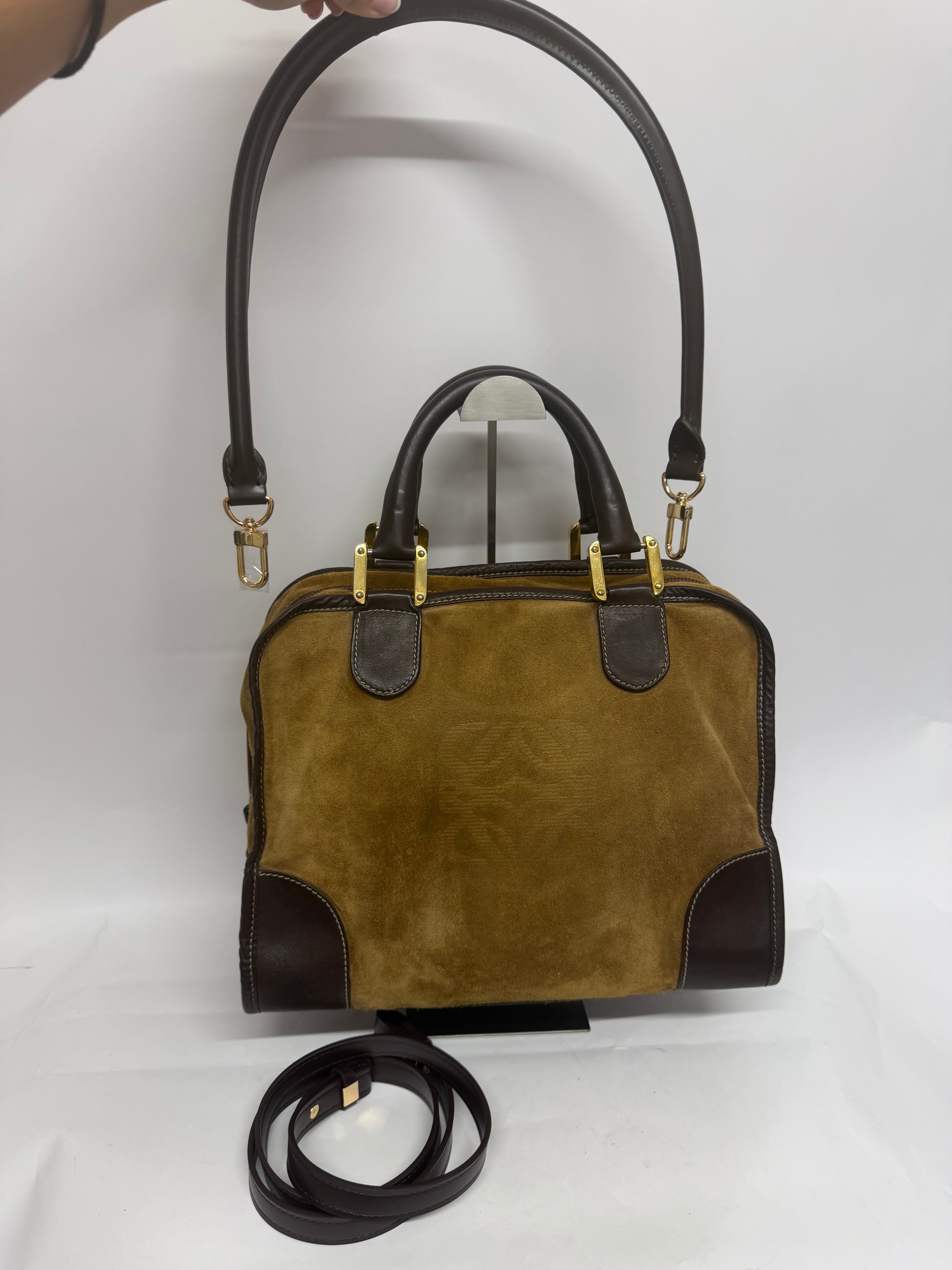 Loewe Amazona 32 Vintage Ante Oro