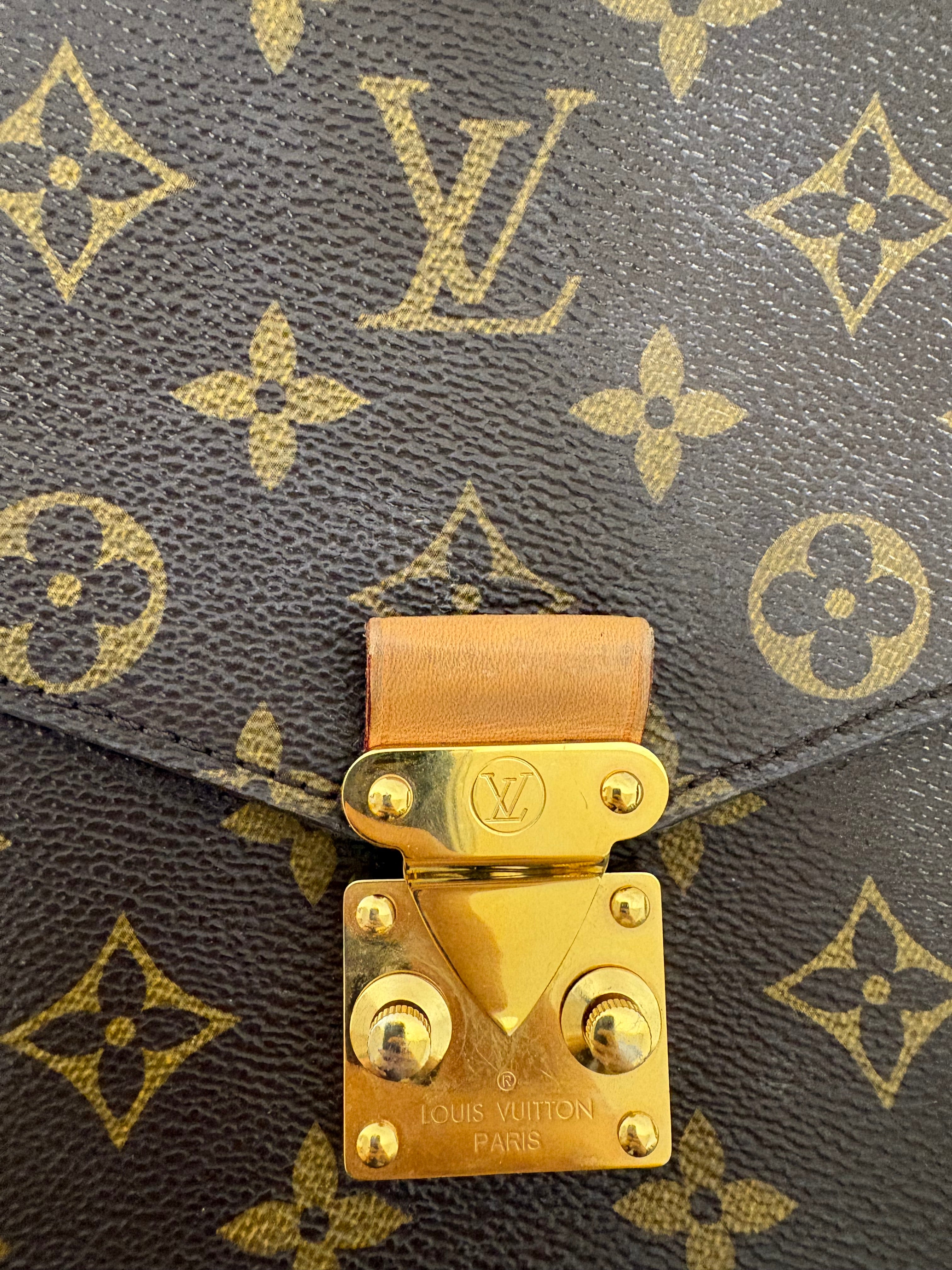 Louis Vuitton Pochette Métis MM Monogram
