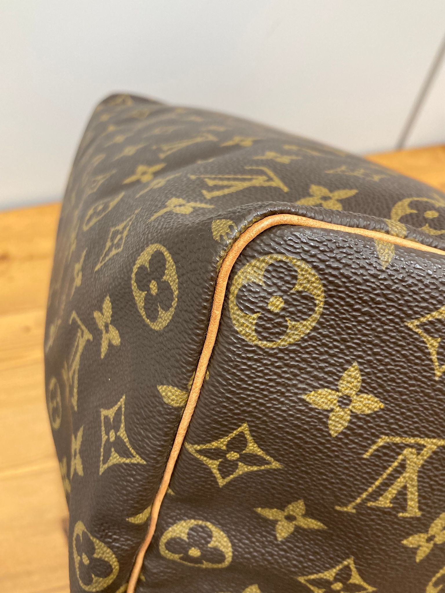 Louis Vuitton Speedy 35 monogram canvas