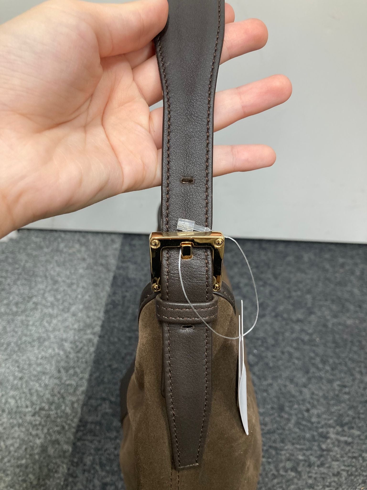 Loewe Bolso al Hombro en Ante Marrón Chocolate y Piel Lisa