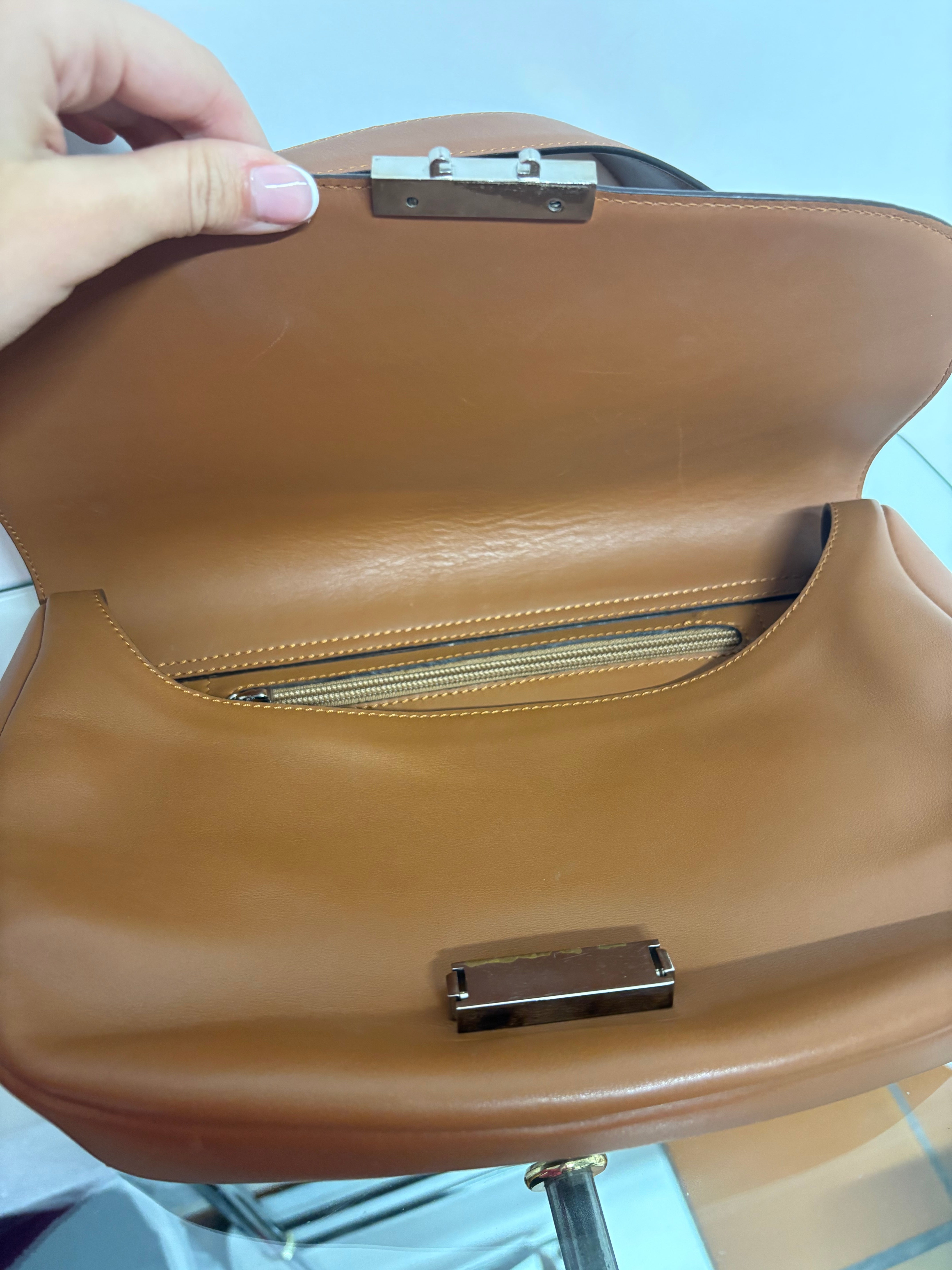 Loewe bandolera camel vintage