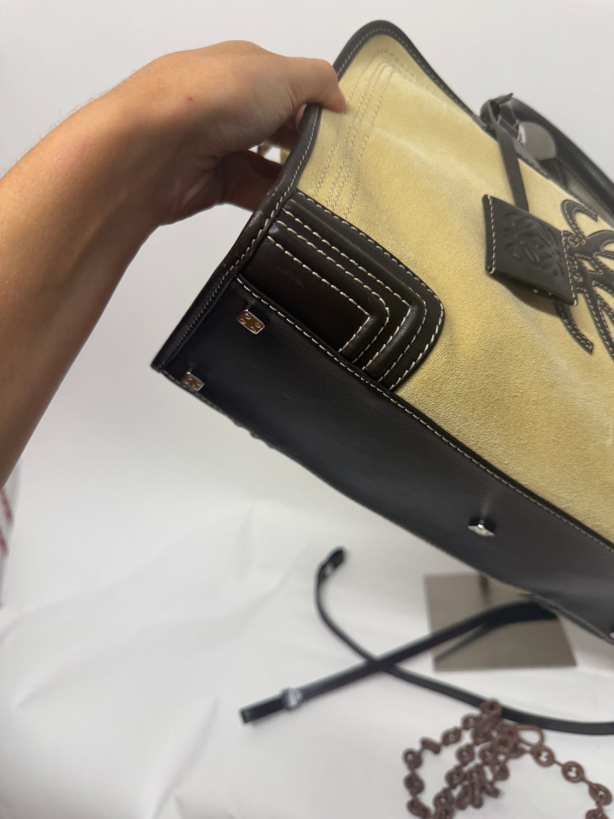 Loewe Amazona 36 Ante oro Beige y Piel Marrón Oscuro