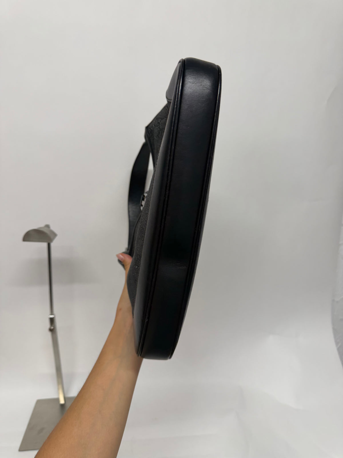Gucci Jackie Mediano GG Negro Herrajes Plateados
