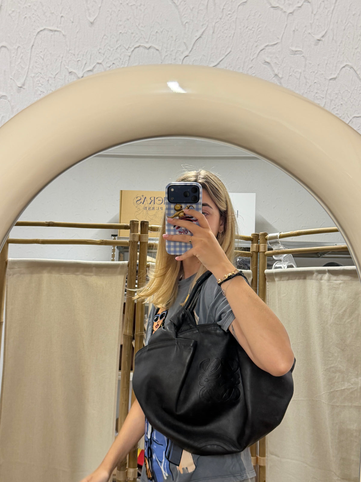 Loewe Nappa Aire Mediano Negro