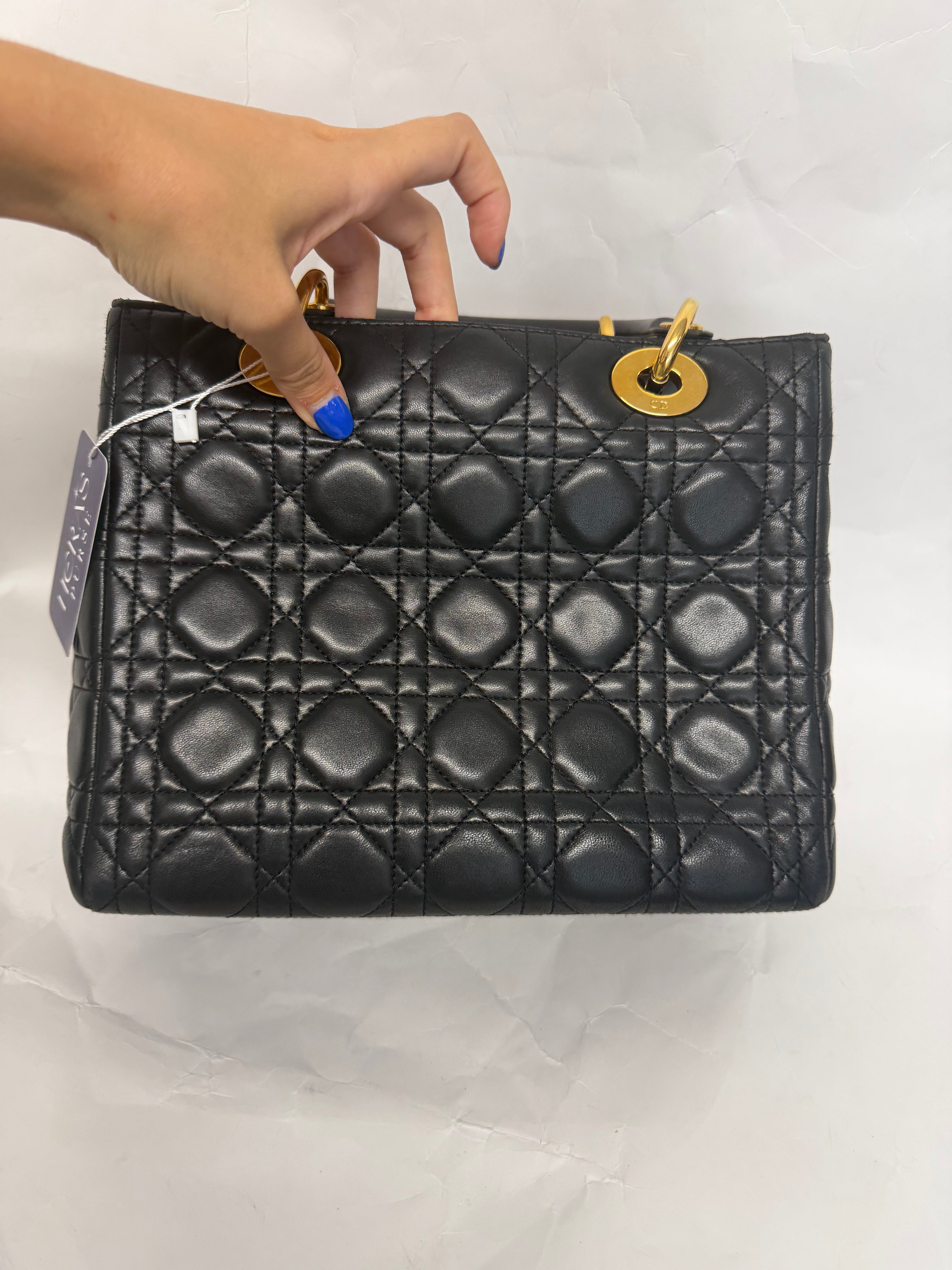 Christian Dior Lady Dior Medium | Lambskin Negro Gold