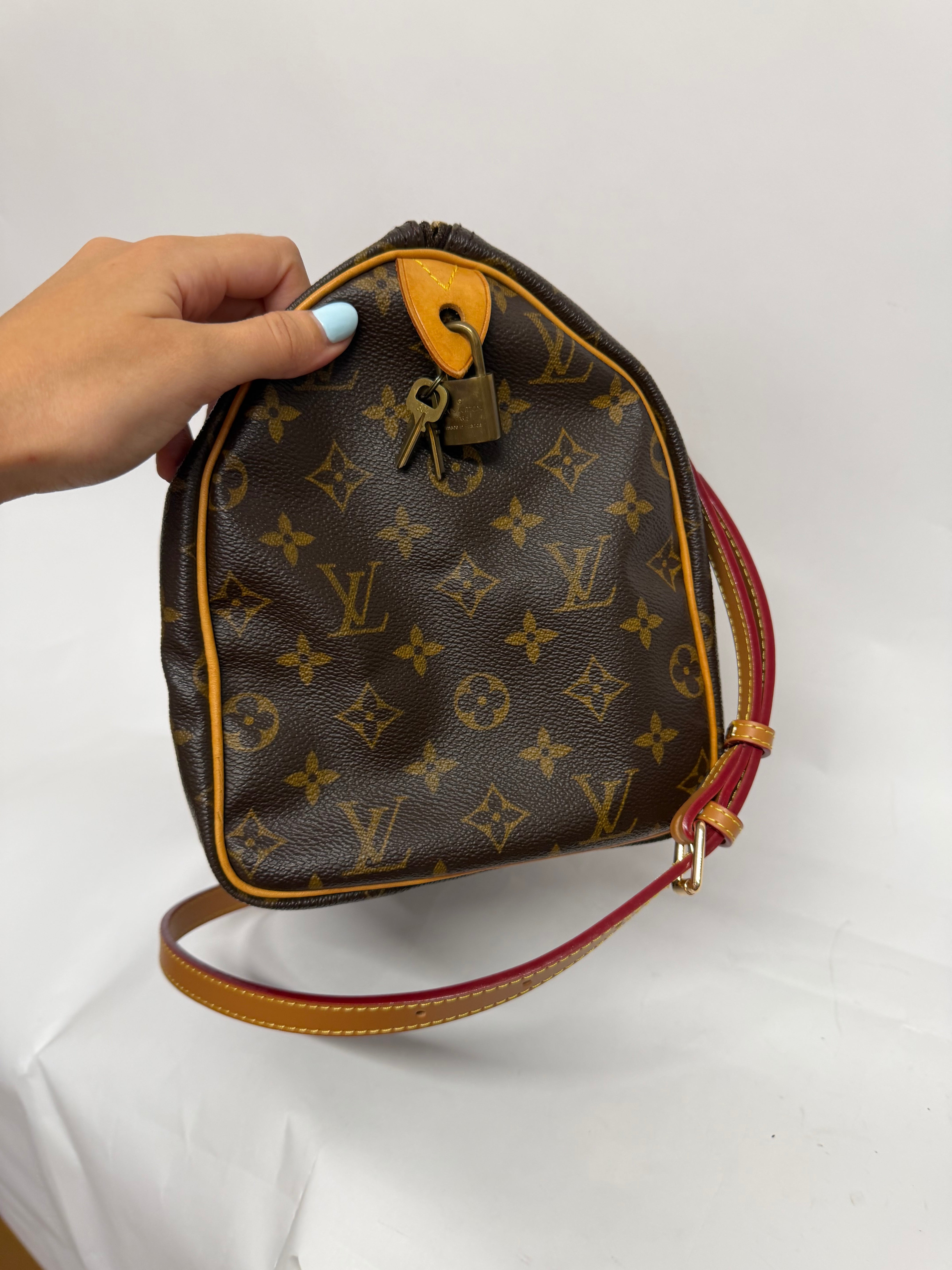 Louis Vuitton Speedy 30 Monogram TH1927