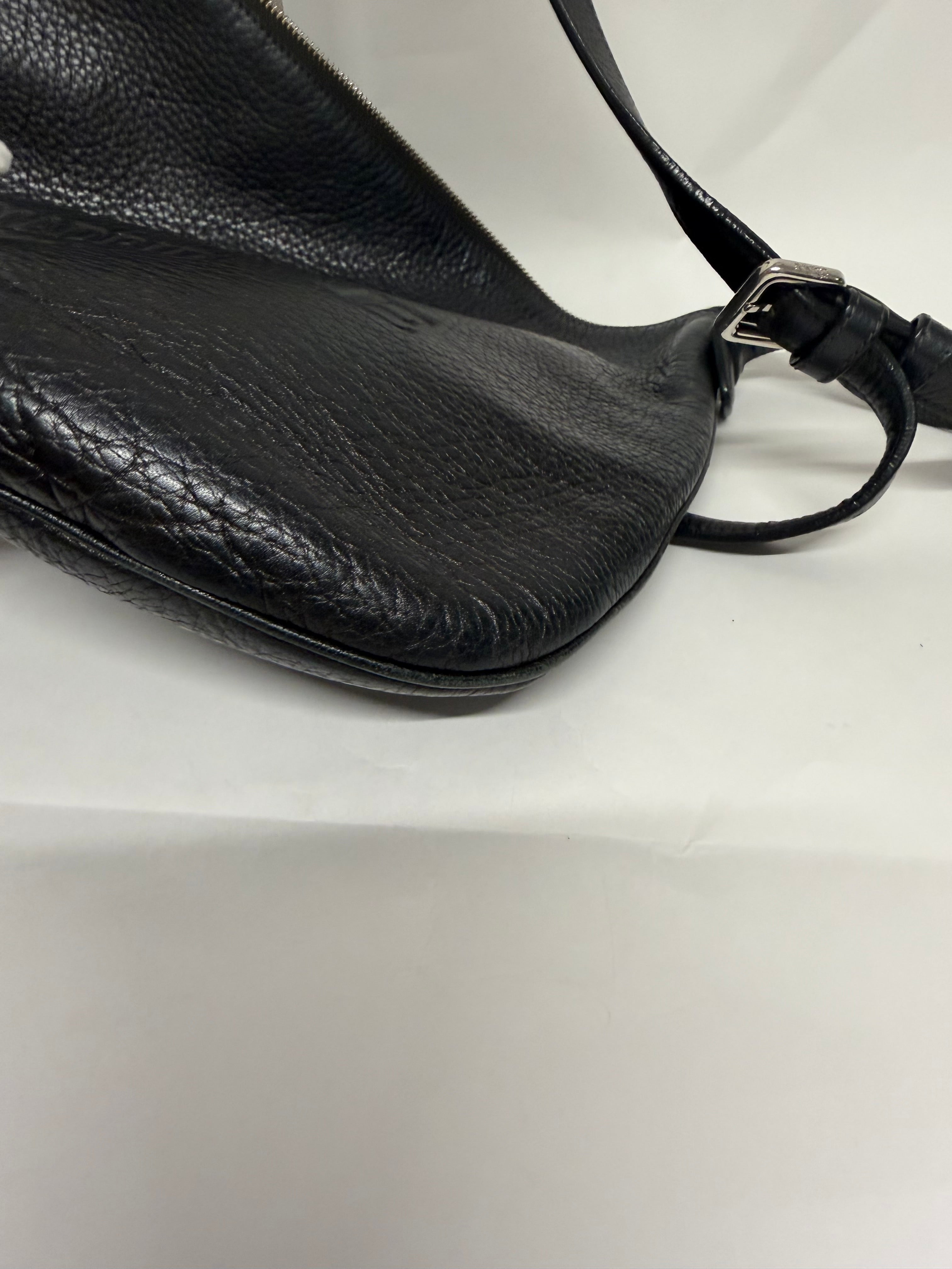 Loewe Heritage Bandolera Piel Granulada Negra