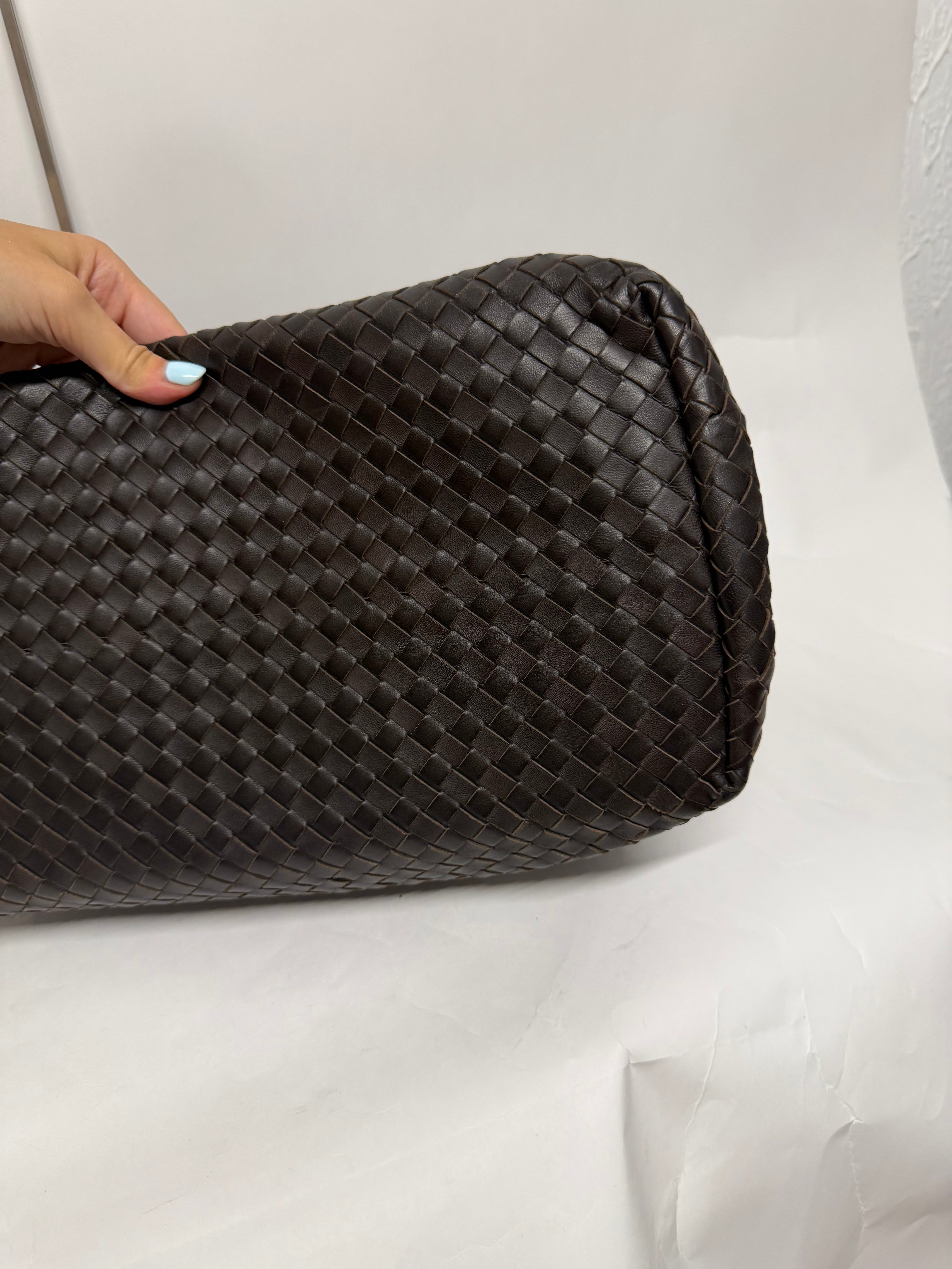Bottega Veneta Roma Intrecciato Piel Marrón