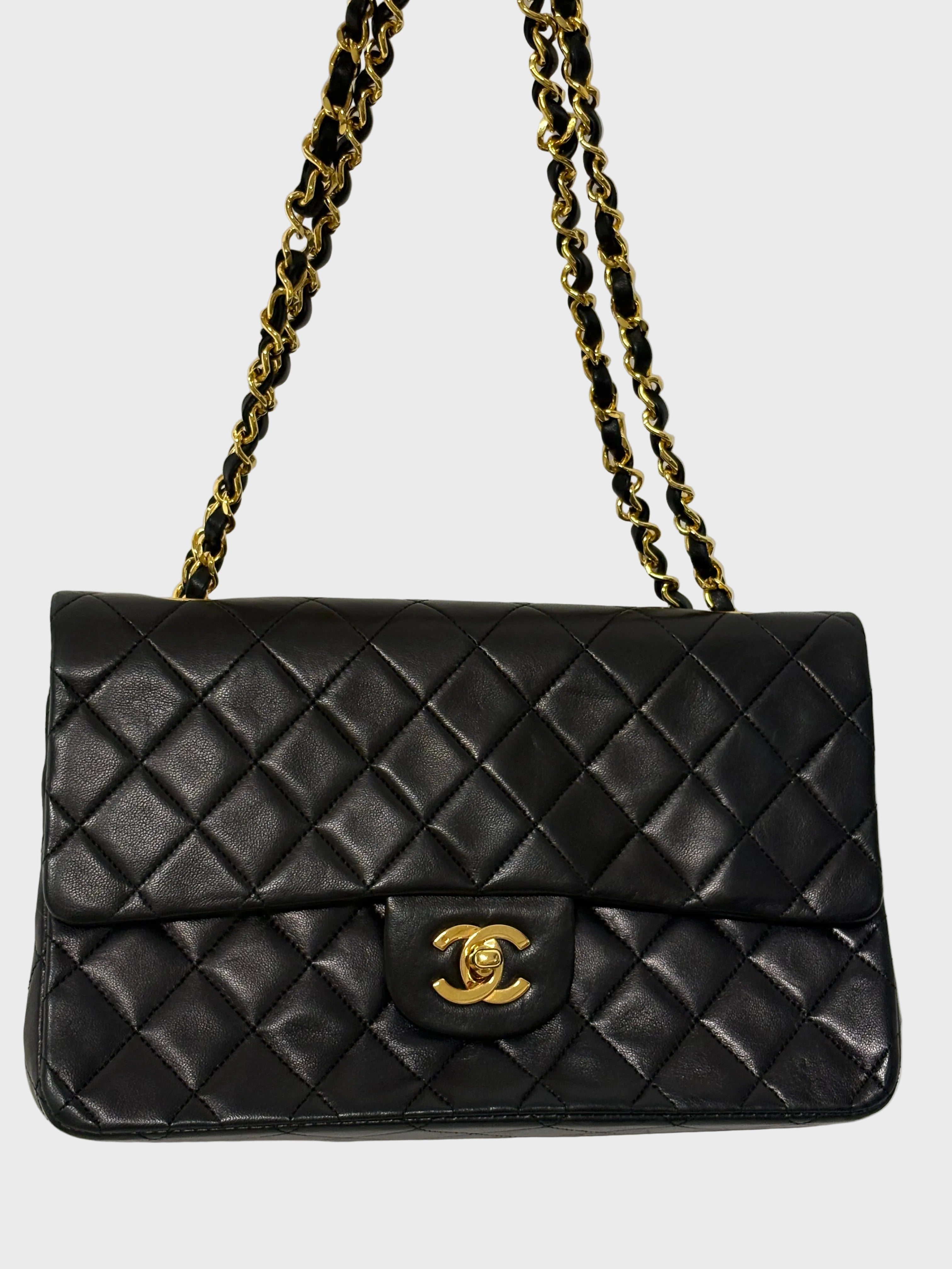 Chanel Timeless Classic Flap Medium Double Flap 25 Negro Lambskin - serie 1