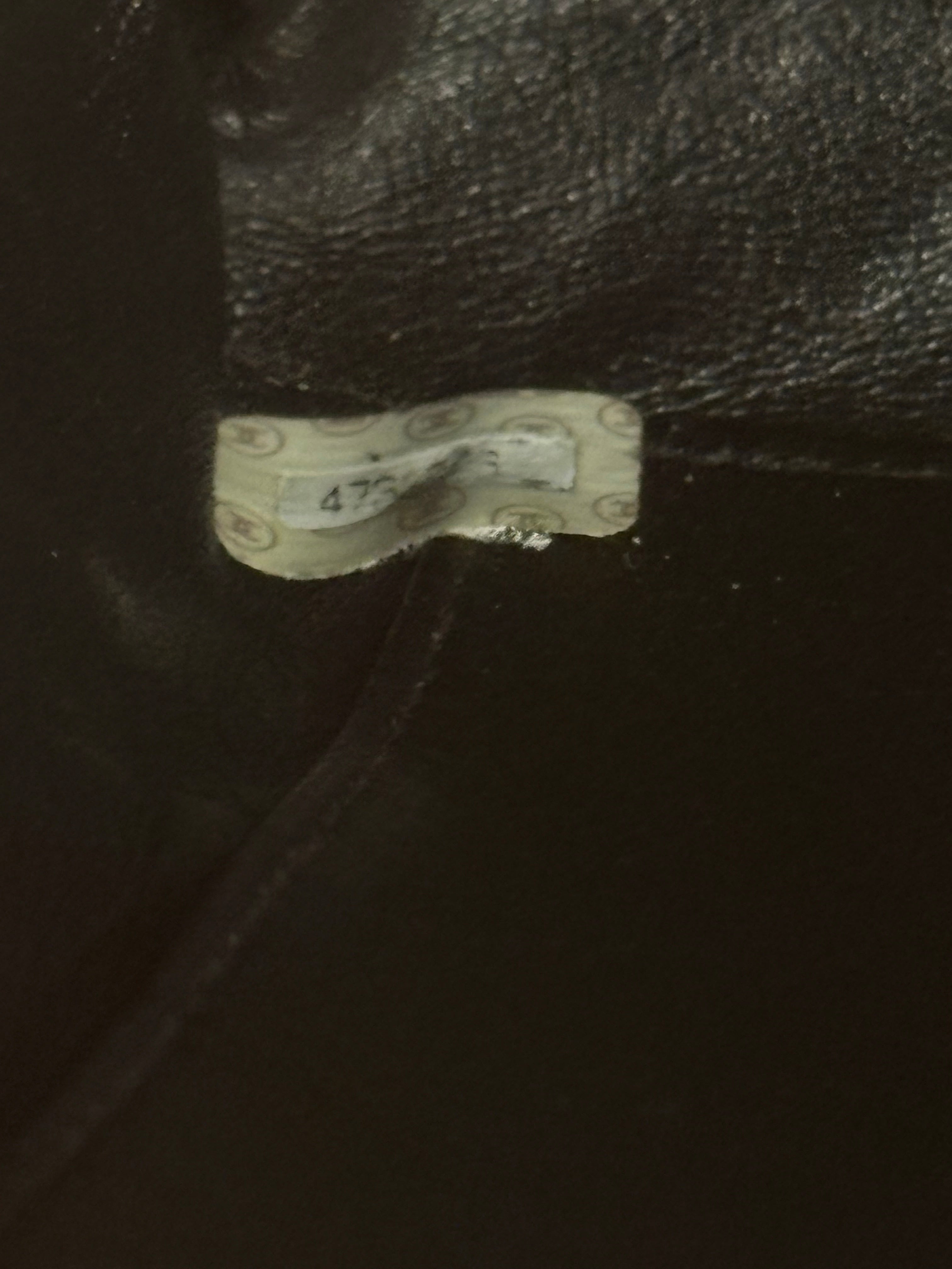 Chanel matelassé turn lock negro piel cordero cadena de hombro