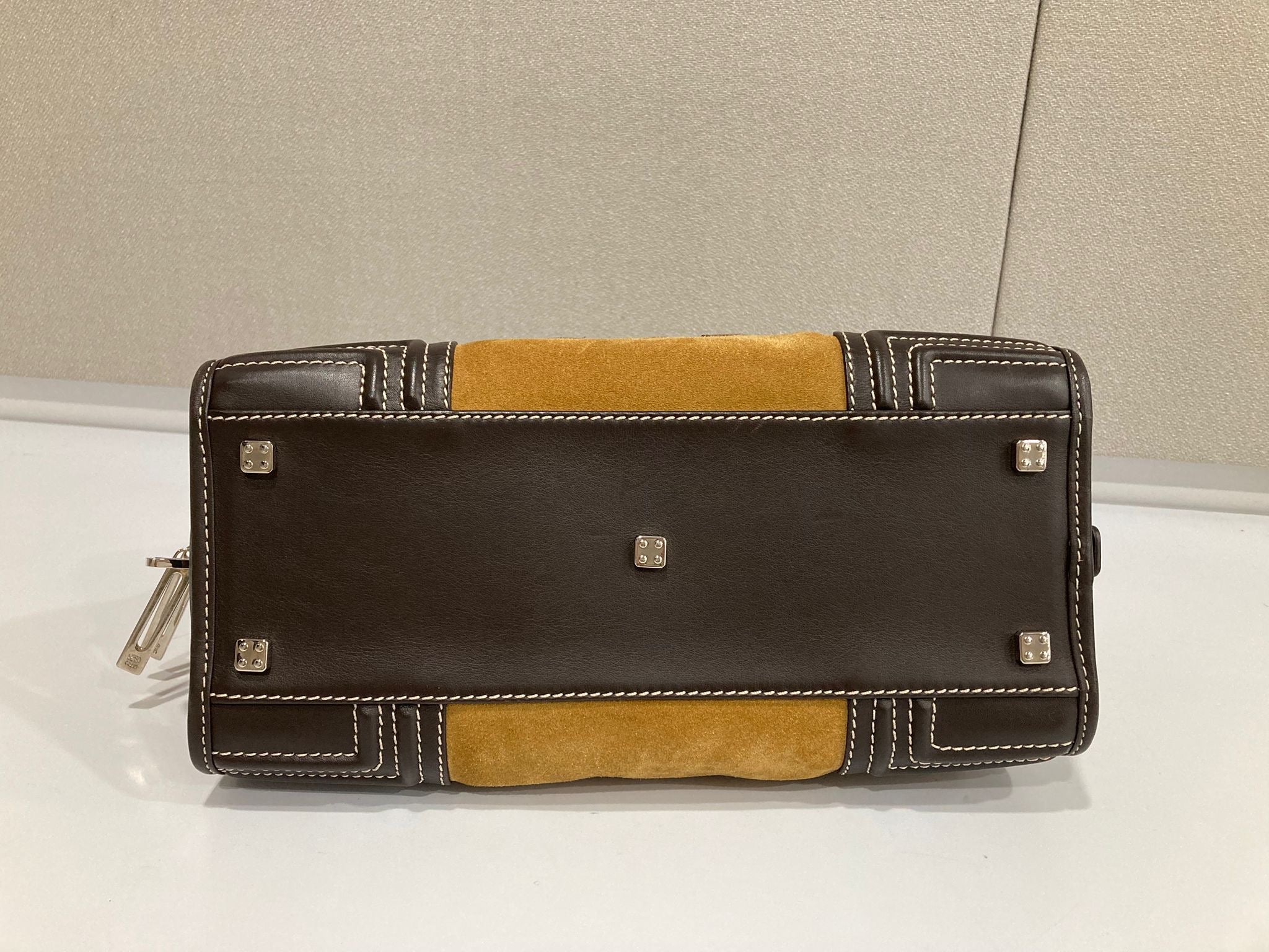 Loewe Amazona 28 Ante oro y Piel Camel/Marrón