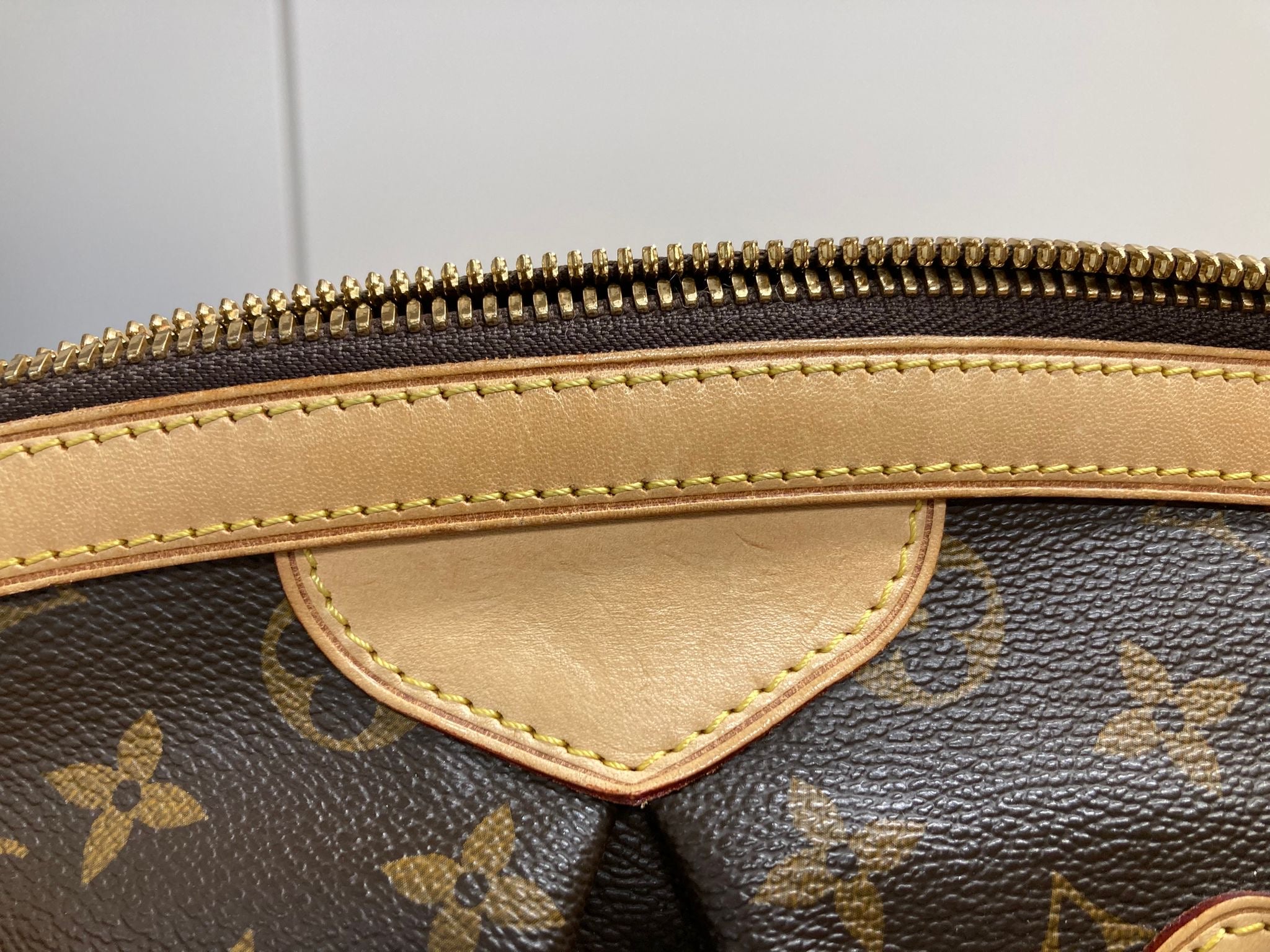 Louis Vuitton tivoli GM monogram