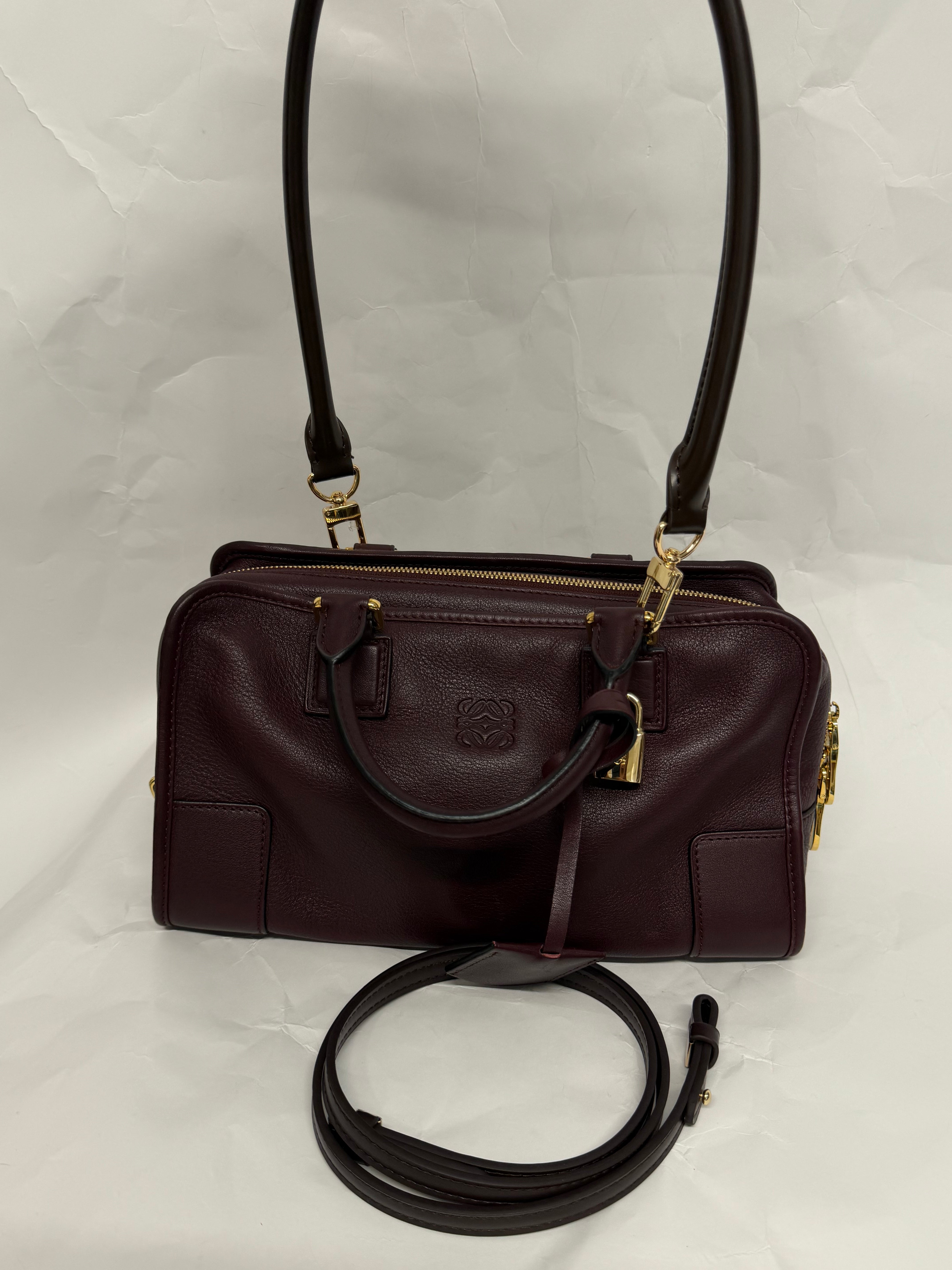 Loewe amazona burdeos oscuro 28 con 2 bandoleras