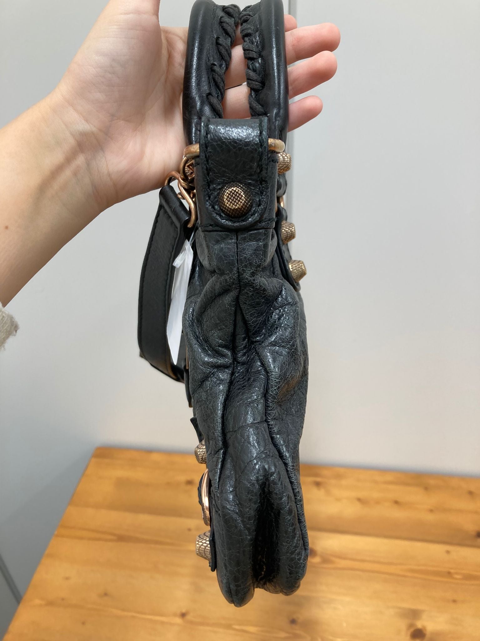 Balenciaga City First Classic Black – Cuero Aged