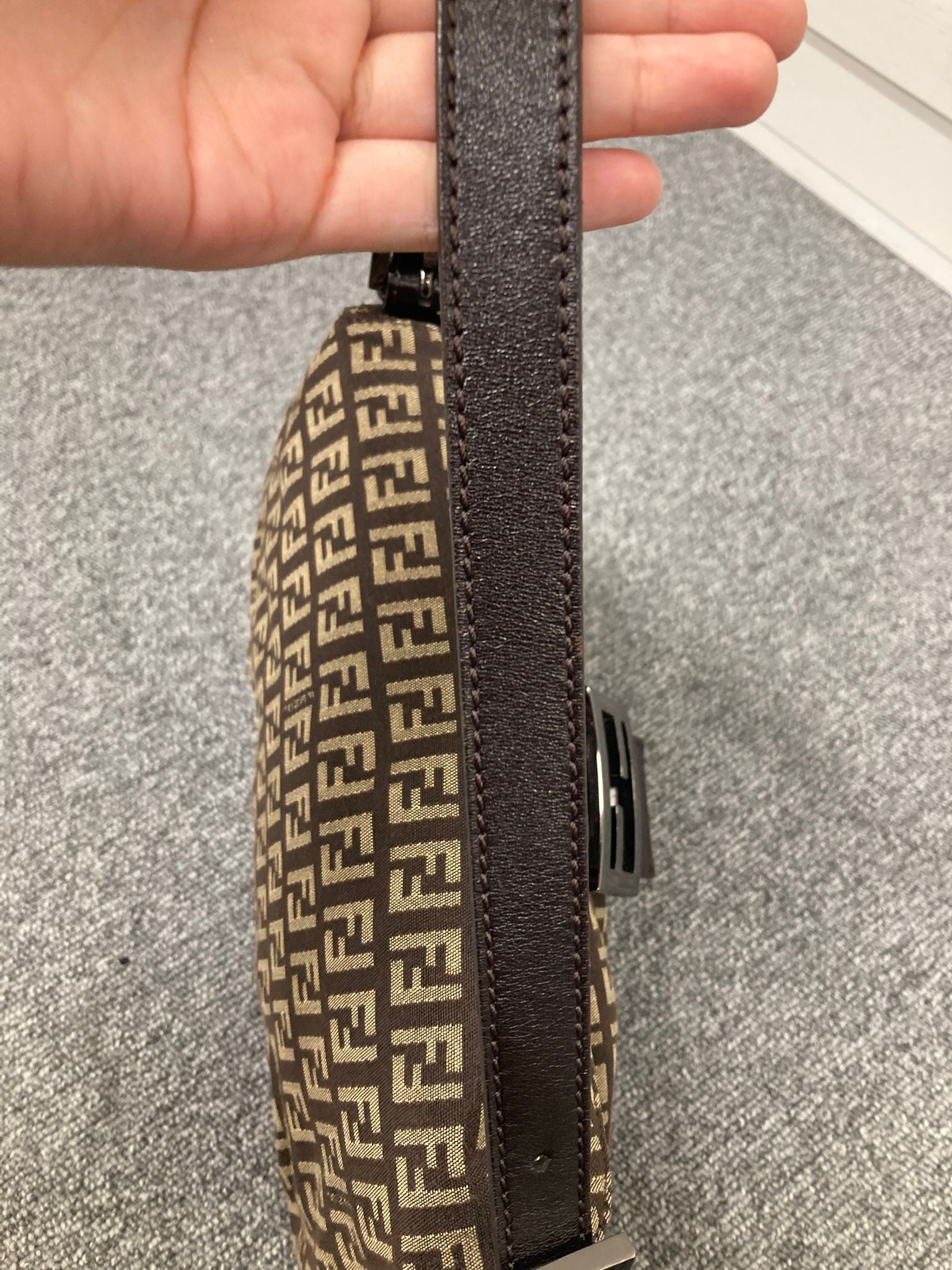 Fendi baguette marrón