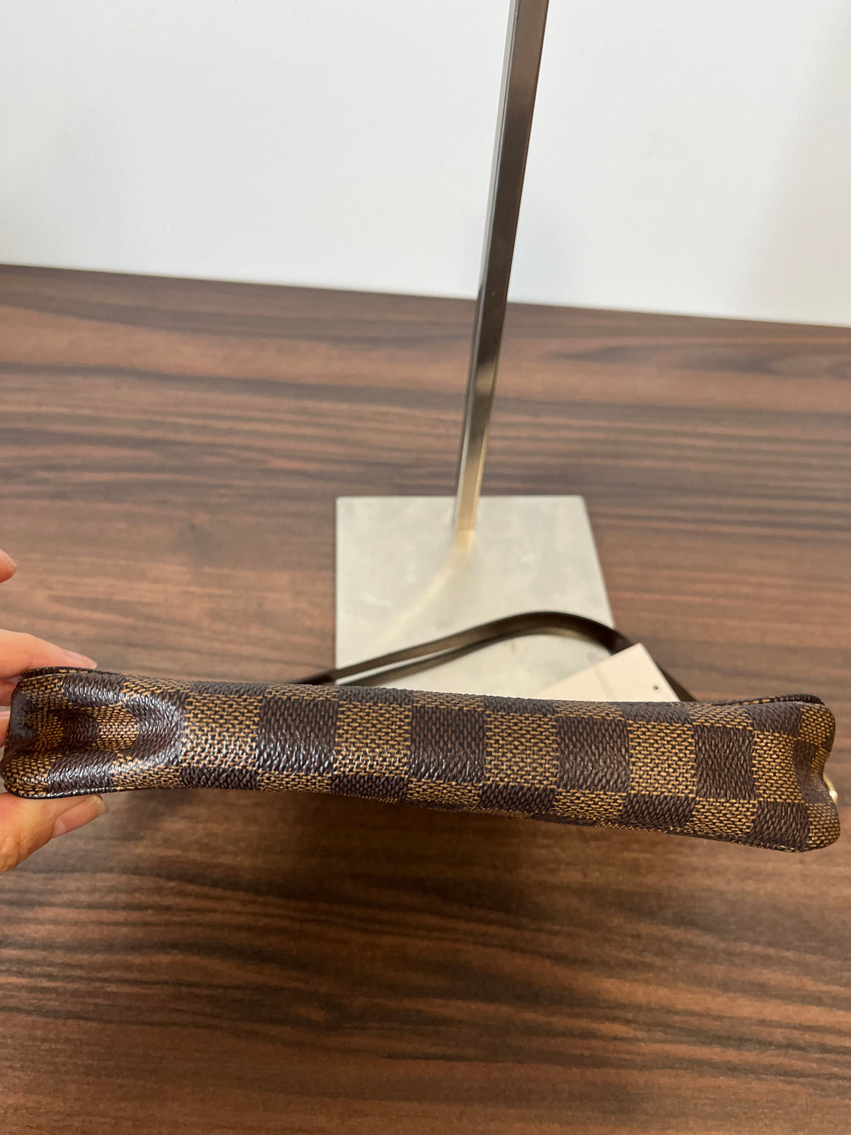 Louis Vuitton Pochette Accessoires Lona Damier Ébène